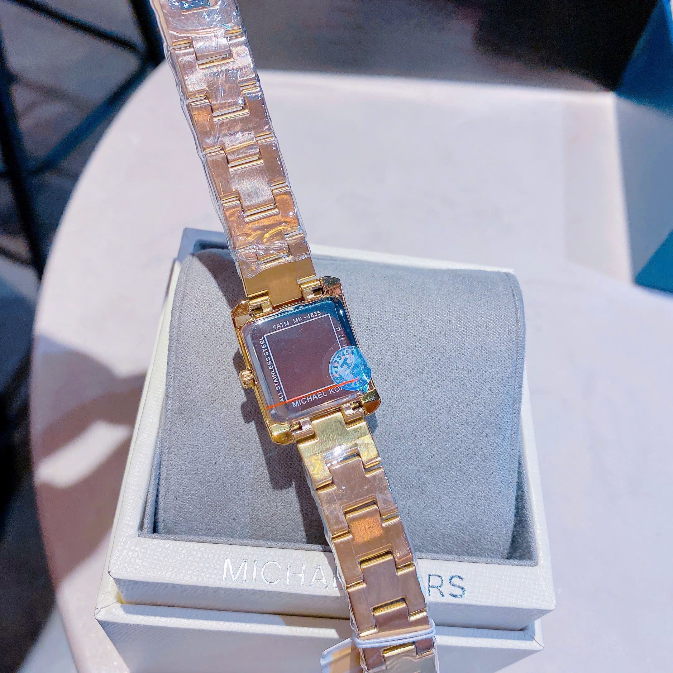 Đồng Hồ Micheal Kors Petite Emery |Nữ Giới |Mặt Chữ Nhật |Vòng Tay Full Đá Rose Gold |Máy Pin (Quartz) |Size 32mm |donghogiatot.vn