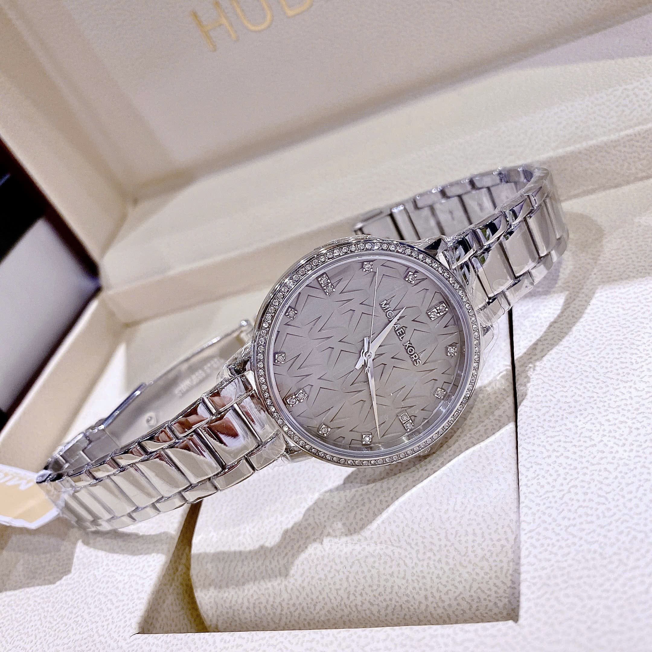 Đồng Hồ Micheal Kors Pyper |Nữ Giới |Mặt In Họa Tiết Logo Xám |Dây Kim Loại |Máy Pin (Quartz) |Size 36mm |donghogiatot.vn