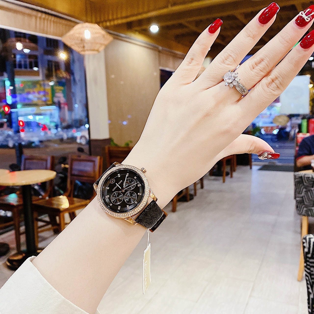 Đồng Hồ Michael Kors Tibby |Nữ Giới |Đính Đá |Dây Da Đen |Máy Pin (Quartz) |Size 38mm |donghogiatot.vn