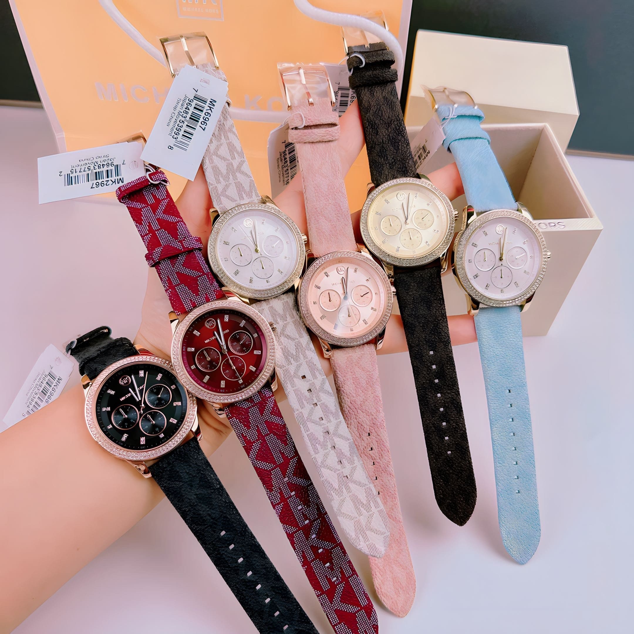 Đồng Hồ Michael Kors Tibby |Nữ Giới |Rose Gold |Dây Da Đỏ |Máy Pin (Quartz) |Size 38mm |donghogiatot.vn