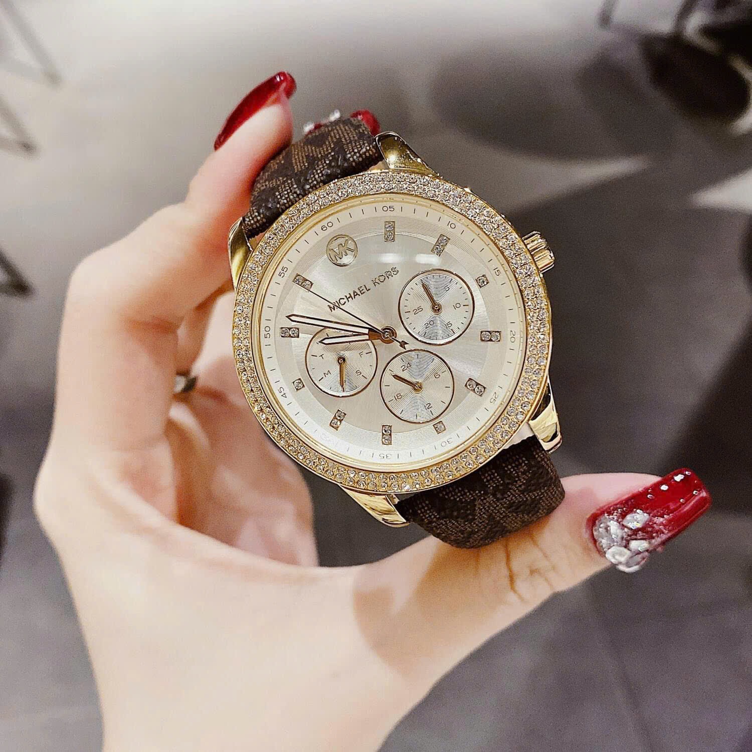 Đồng Hồ Michael Kors Tibby |Nữ Giới |Vàng Gold |Dây Da Nâu |Máy Pin (Quartz) |Size 38mm |donghogiatot.vn