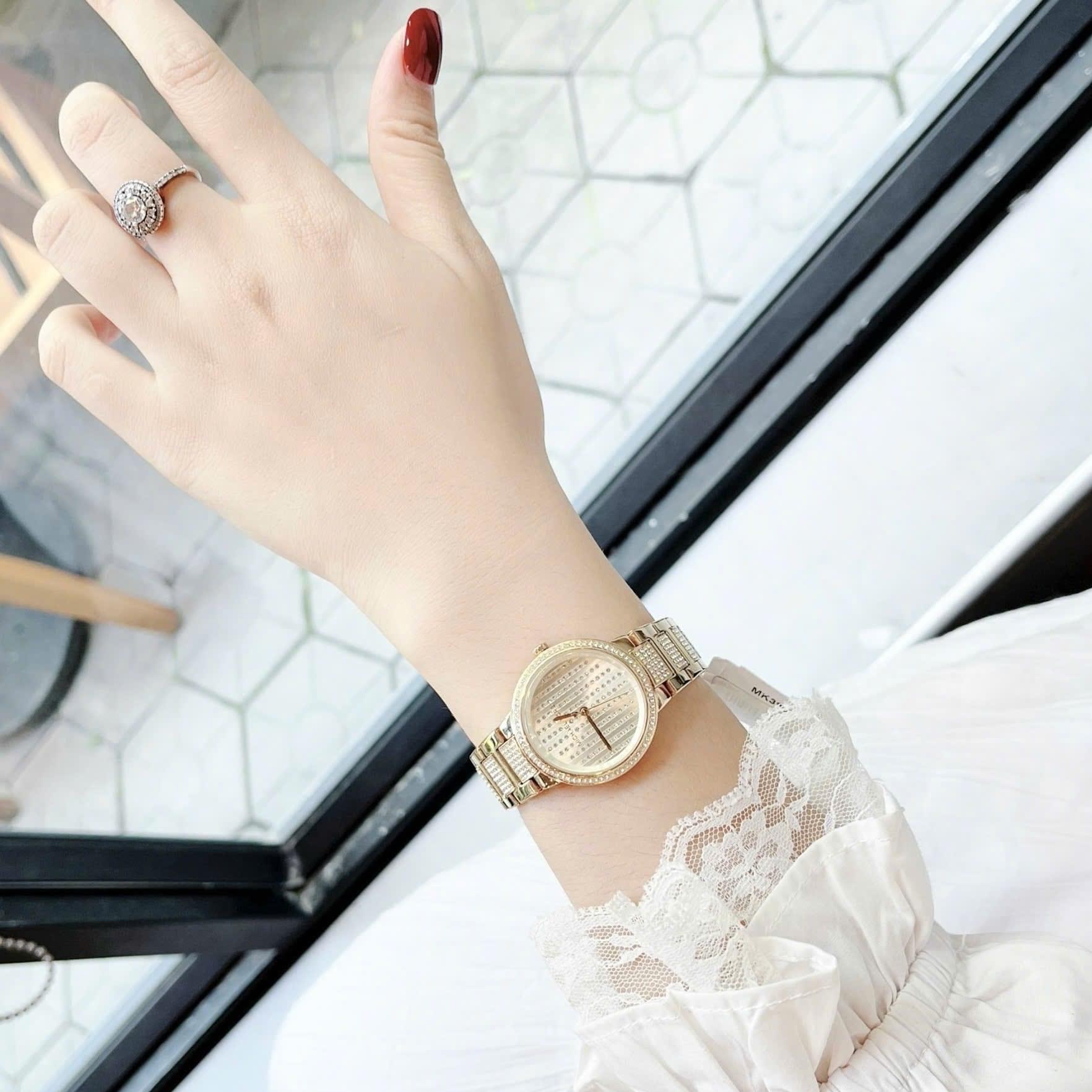Đồng Hồ Michael Kors Gabbi |Nữ Giới |Full Đá |Dây Kim Loại Vàng Gold |Máy Pin (Quartz) |Size 33mm |donghogiatot.vn