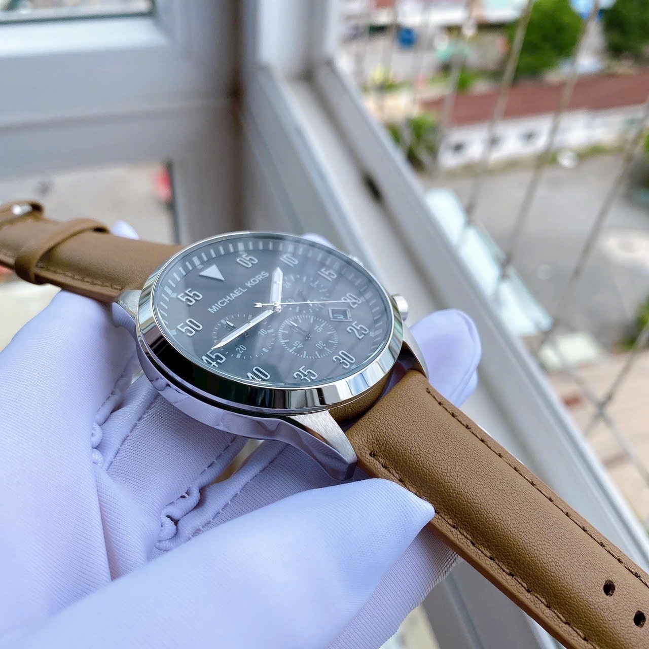 Đồng Hồ Michael Kors Gage Leather |Nam Giới |Mặt xám |Dây Da Nâu |Máy Pin (Quartz) |Size 45mm |donghogiatot.vn