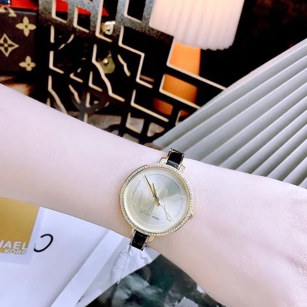 Đồng Hồ Michael Kors Jaryn |Nữ Giới |Vàng Gold |Lắc Tay Đen |Máy Pin (Quartz) |Size 36mm |donghogiatot.vn