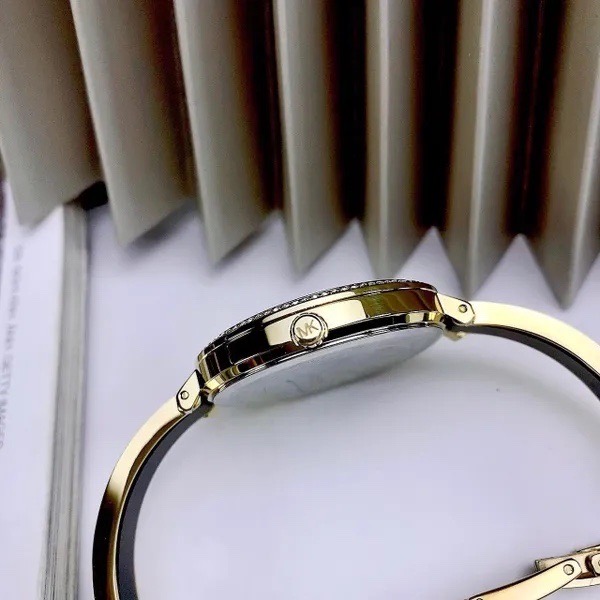 Đồng Hồ Michael Kors Jaryn |Nữ Giới |Vàng Gold |Lắc Tay Đen |Máy Pin (Quartz) |Size 36mm |donghogiatot.vn