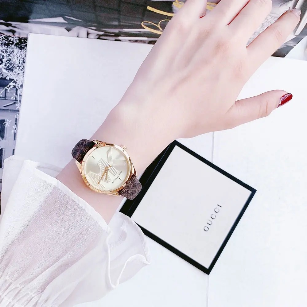 Đồng Hồ Michael Kors Jaycie |Nữ Giới |Mặt Tròn Vàng Gold |Dây Da Nâu |Máy Pin (Quartz) |Size 34mm |donghogiatot.vn