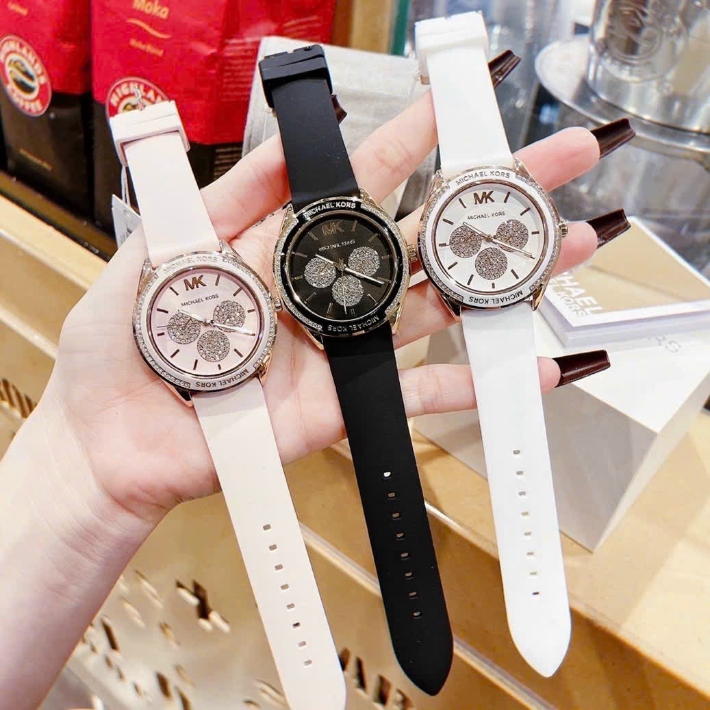 Đồng Hồ Michael Kors Jessa |Unisex |Đính Đá |Dây Cao Su Đen |Máy Pin (Quartz) |Size 40mm |donghogiatot.vn