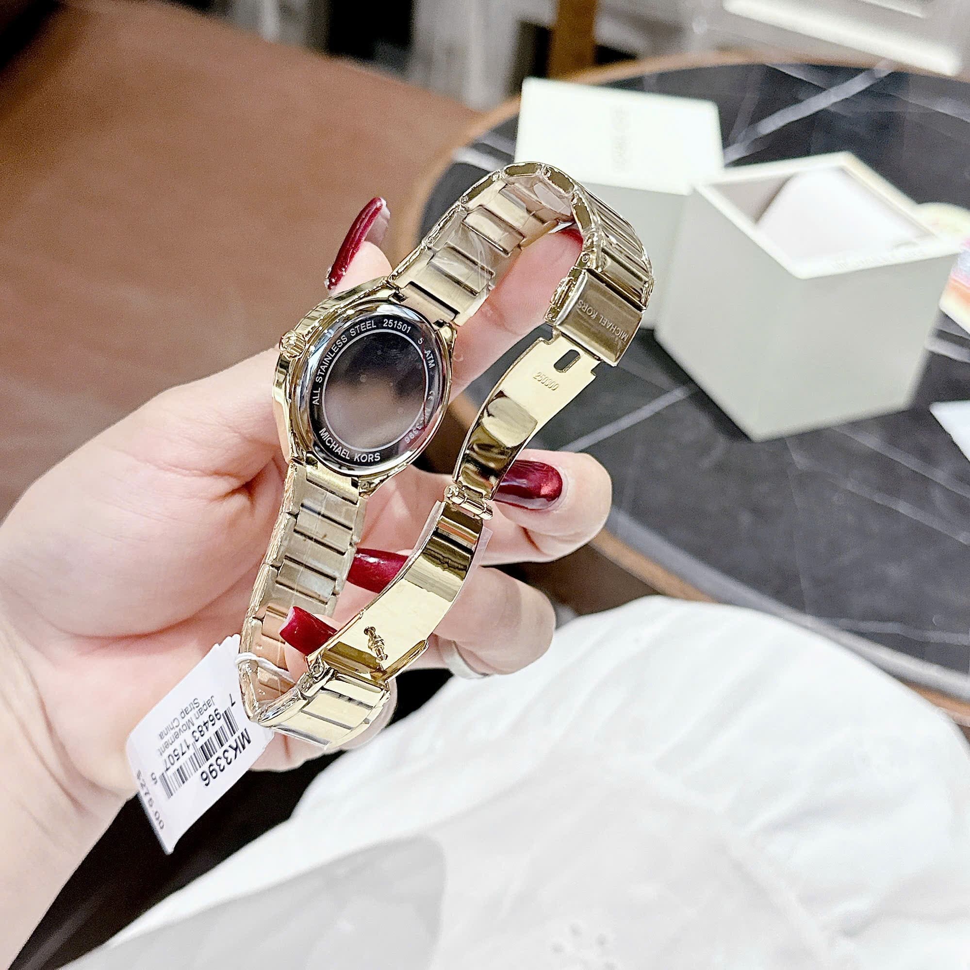 Đồng Hồ Micheal Kors Kerry |Nữ Giới |Mặt Khảm Trai Hồng |Dây Kim Loại Vàng Gold |Máy Pin (Quartz) |Size 36mm |donghogiatot.vn