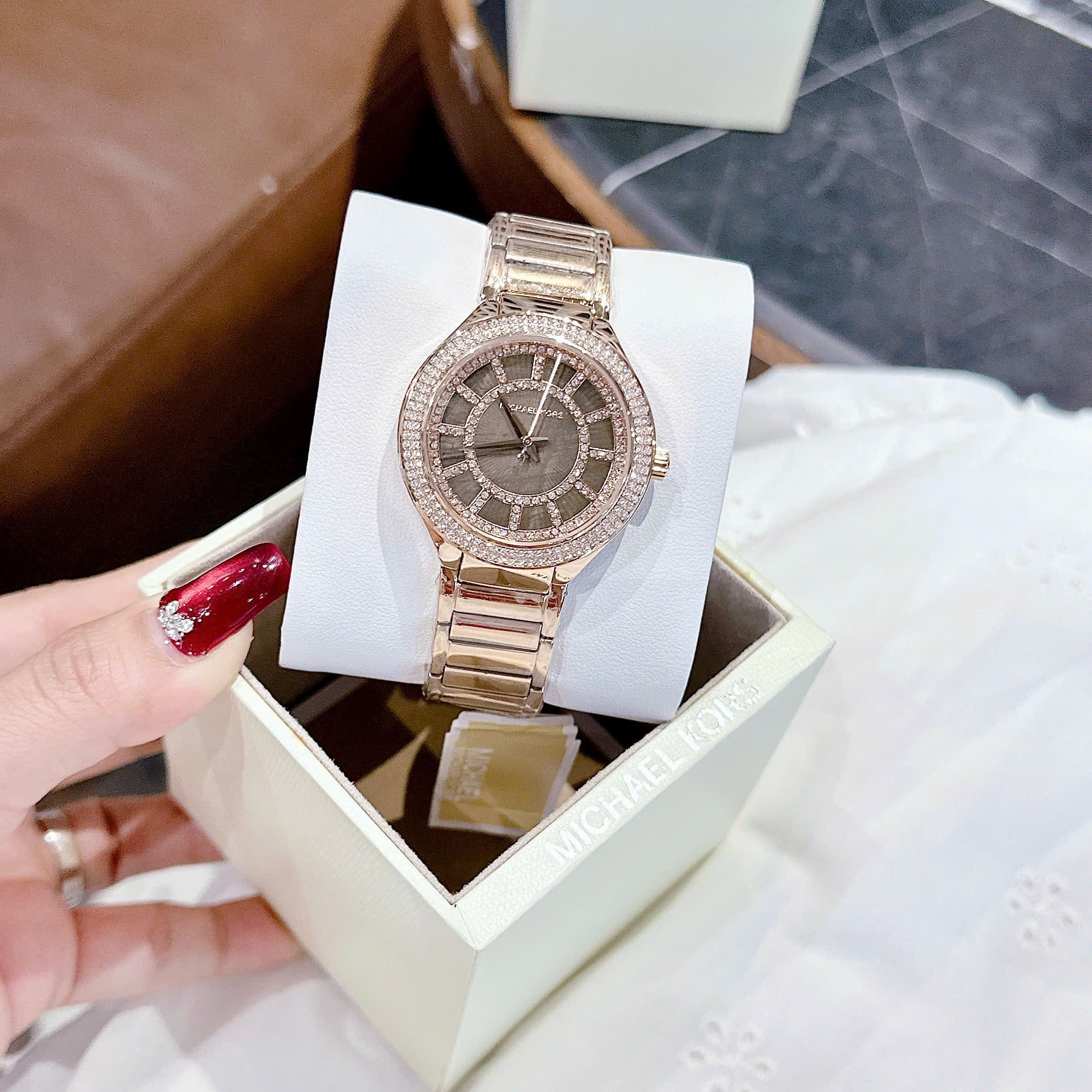 Đồng Hồ Micheal Kors Kerry |Nữ Giới |Mặt Xà Cừ Nâu |Dây Kim Loại Rose Gold |Máy Pin (Quartz) |Size 36mm |donghogiatot.vn