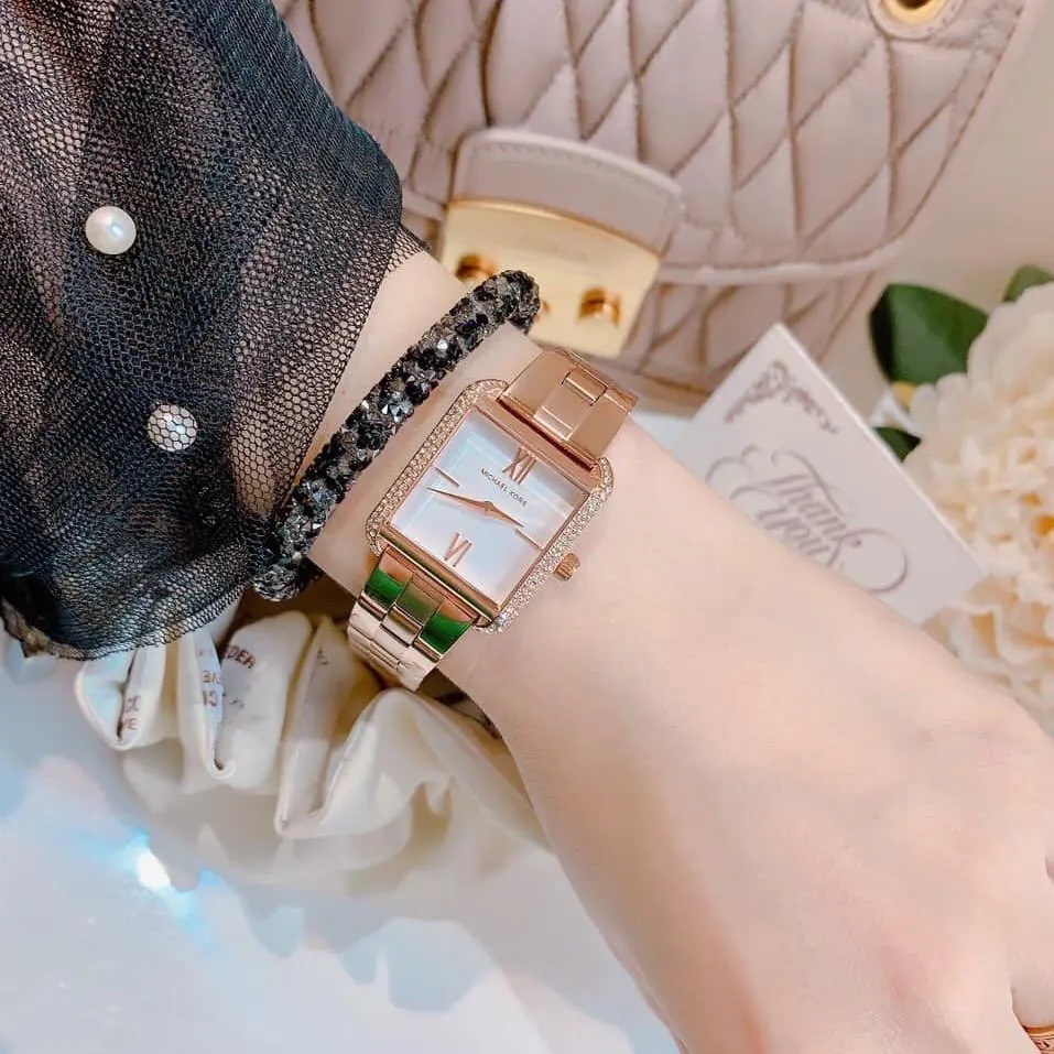 Đồng Hồ Michael Kors Lake |Nữ Giới |Mặt Chữ Nhật |Dây Kim Loại Rose Gold |Máy Pin (Quartz) |Size 24x30mm |donghogiatot.vn