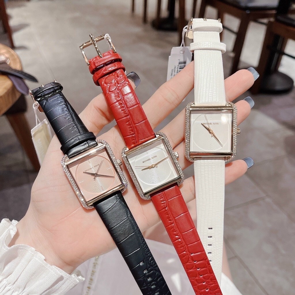Đồng Hồ Michael Kors Lake |Nữ Giới |Mặt Chữ Nhật |Rose Gold |Dây Da Đen |Máy Pin (Quartz) |Size 32x39mm |donghogiatot.vn