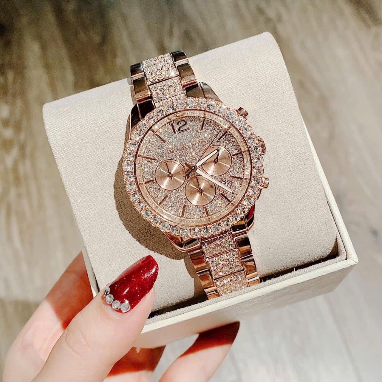 Đồng Hồ Michael Kors Layton |Nữ Giới |Rose Gold |Full Đá |Dây Kim Loại |Máy Pin (Quartz) |Size 42mm |donghogiatot.vn