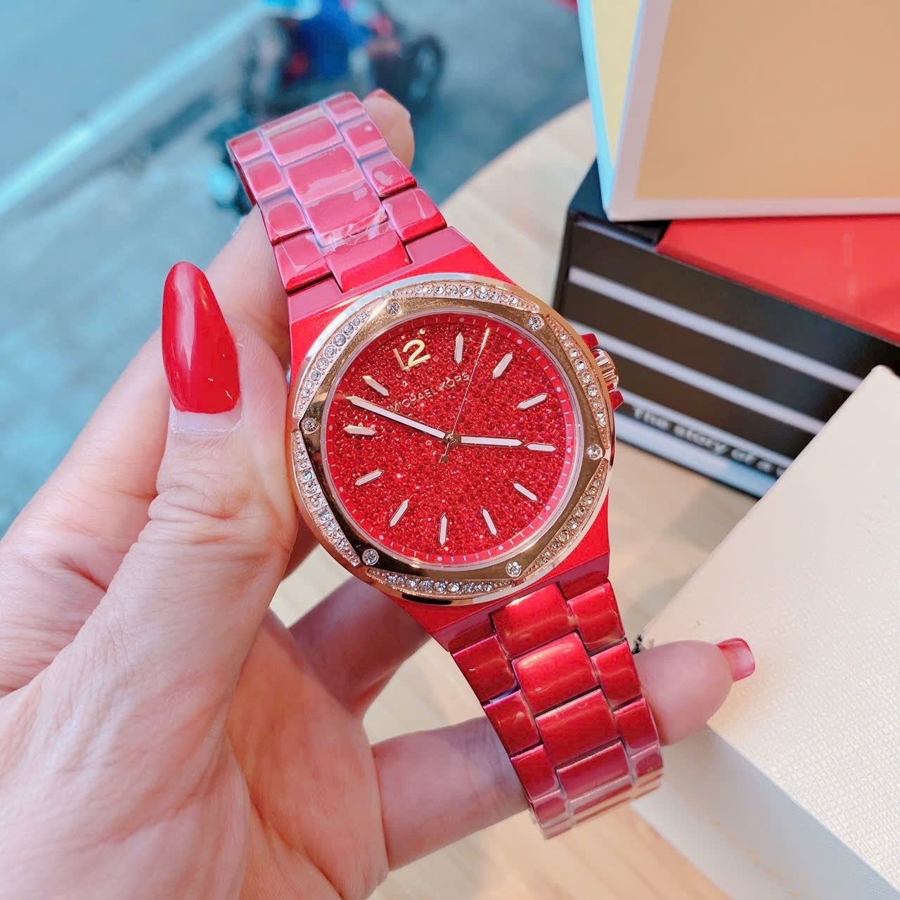 Đồng Hồ Michael Kors Lennox |Unisex |Full Đá |Dây Kim Loại Đỏ |Máy Pin (Quartz) |Size 43mm |donghogiatot.vn