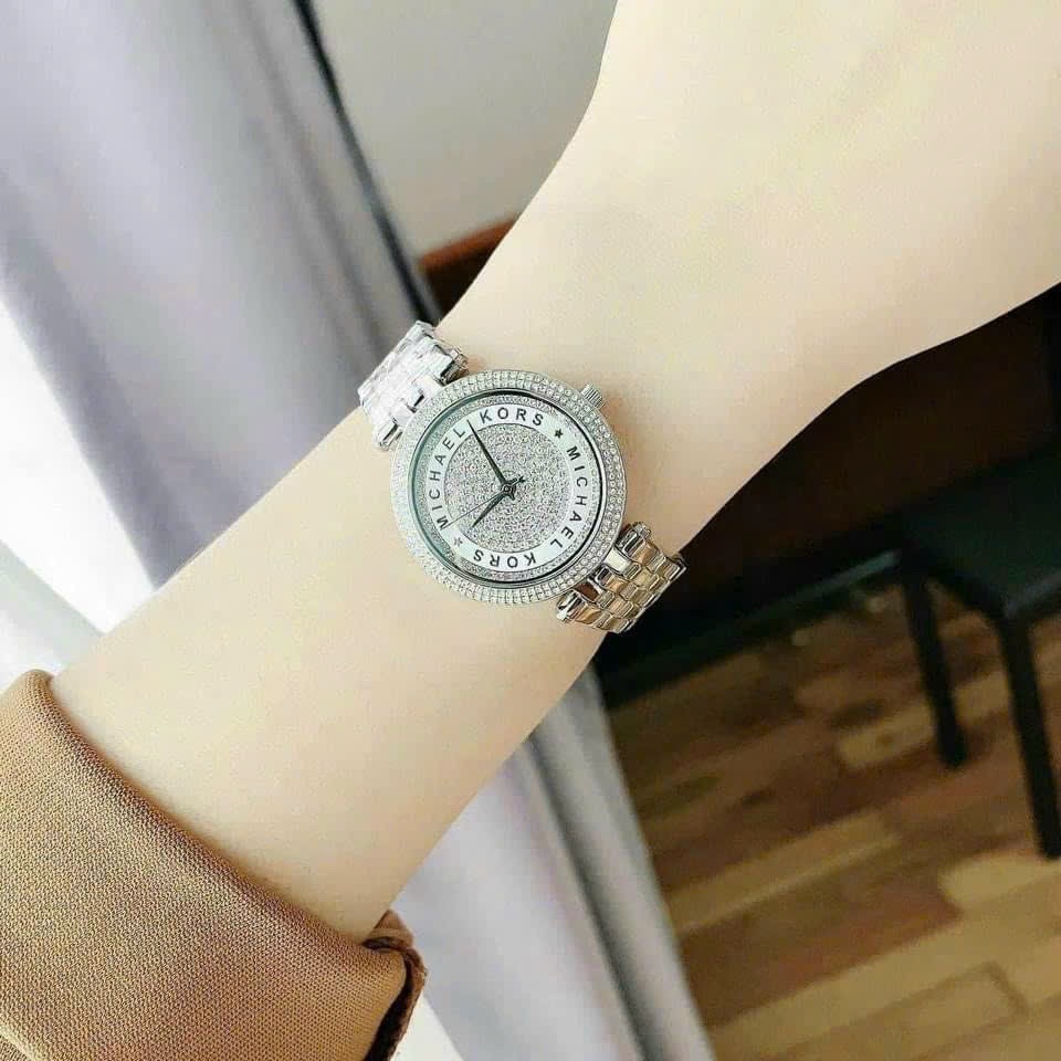 Đồng Hồ Michael Kors Mini Darci |Nữ Giới |Trắng Silver |Dây Kim Loại |Máy Pin (Quartz) |Size 33mm |donghogiatot.vn