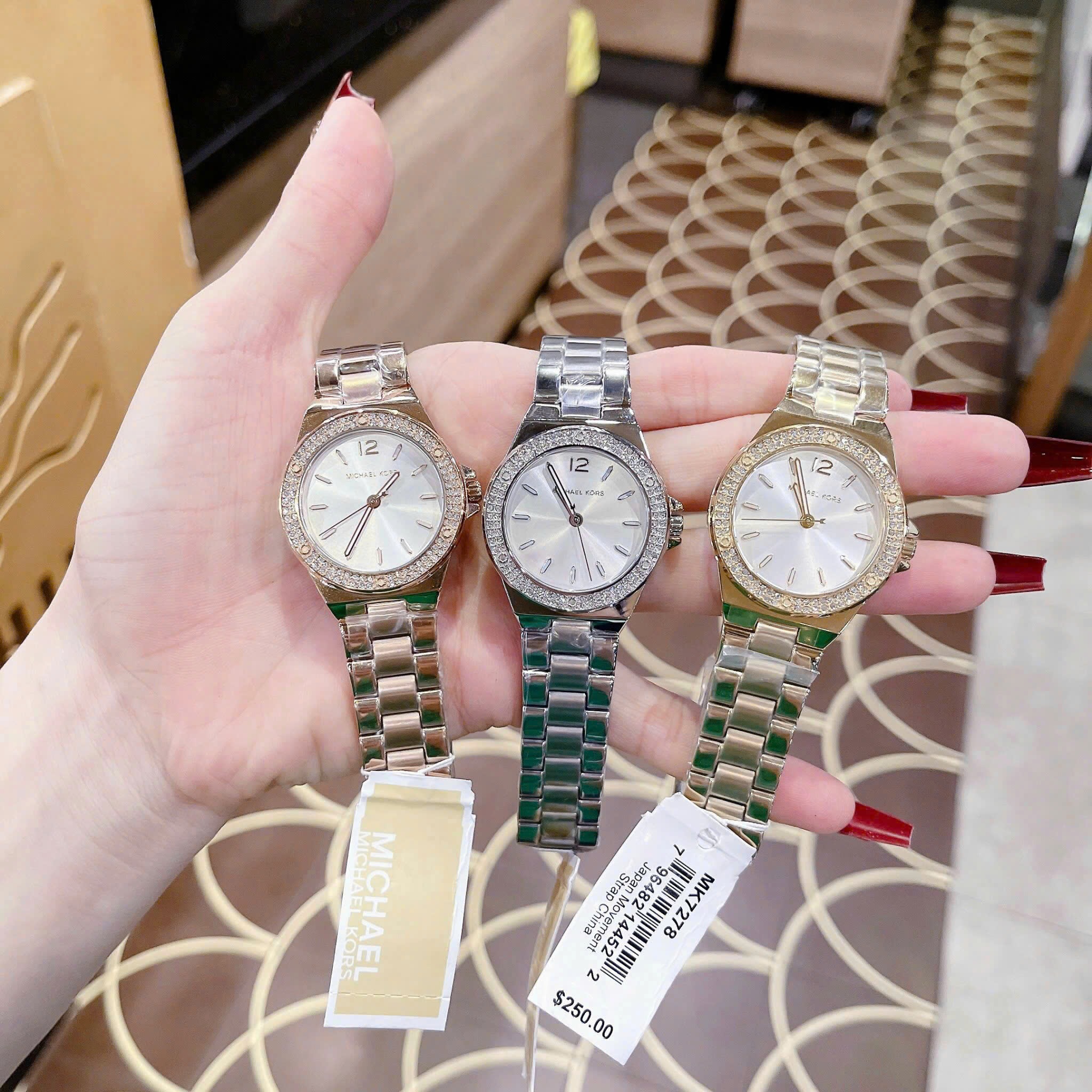 Đồng Hồ Michael Kors Mini Lenox |Nữ Giới |Đính Đá |Dây Kim Loại Silver |Máy Pin (Quartz) |Size 33mm |donghogiatot.vn