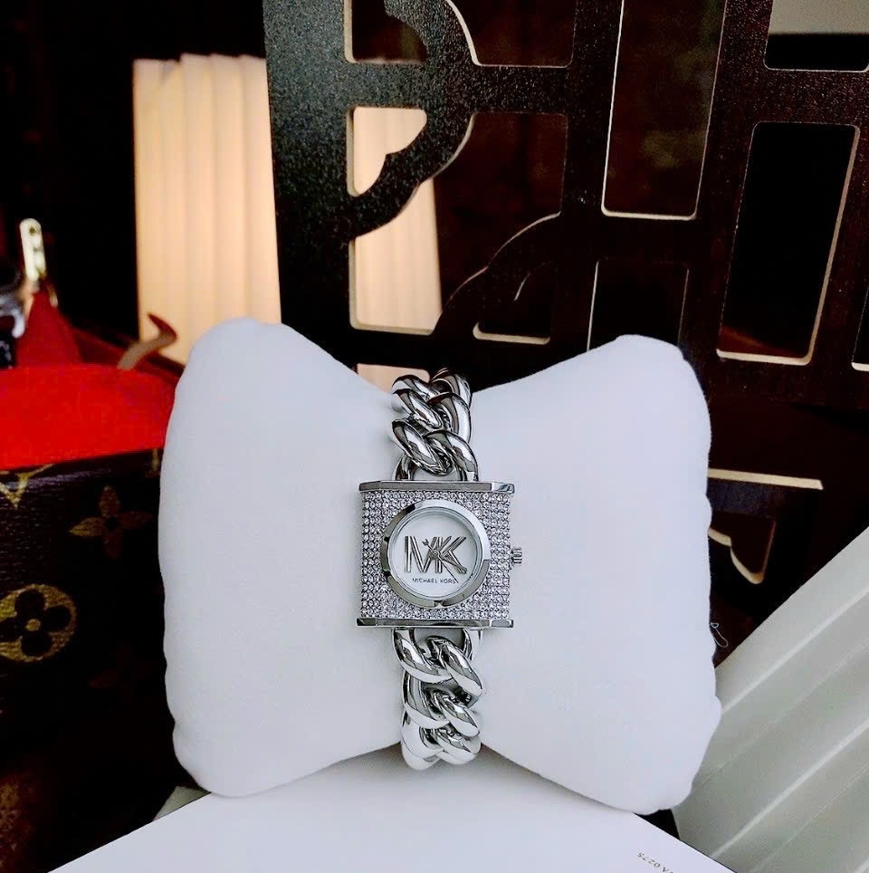 Đồng Hồ Michael Kors Mini Lock |Nữ Giới |Silver |Mặt Vuông |Dây Mắt Xích |Máy Pin (Quartz) |Size 25mm |donghogiatot.vn