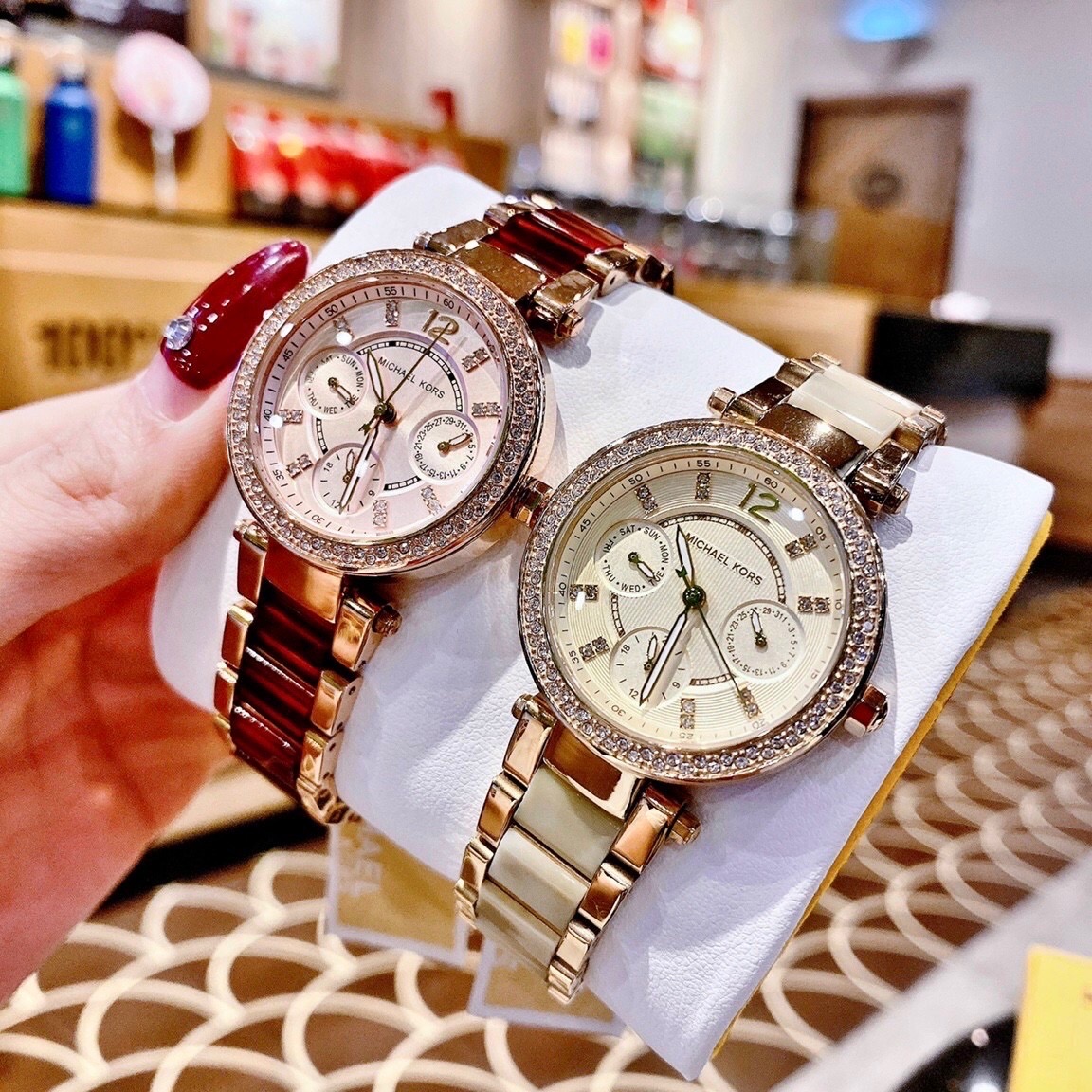 Đồng Hồ Michael Kors Parker Mini |Nữ Giới |Dây Kim Loại Mix Acetate Vàng |Máy Pin (Quartz) |Size 33mm |donghogiatot.vn