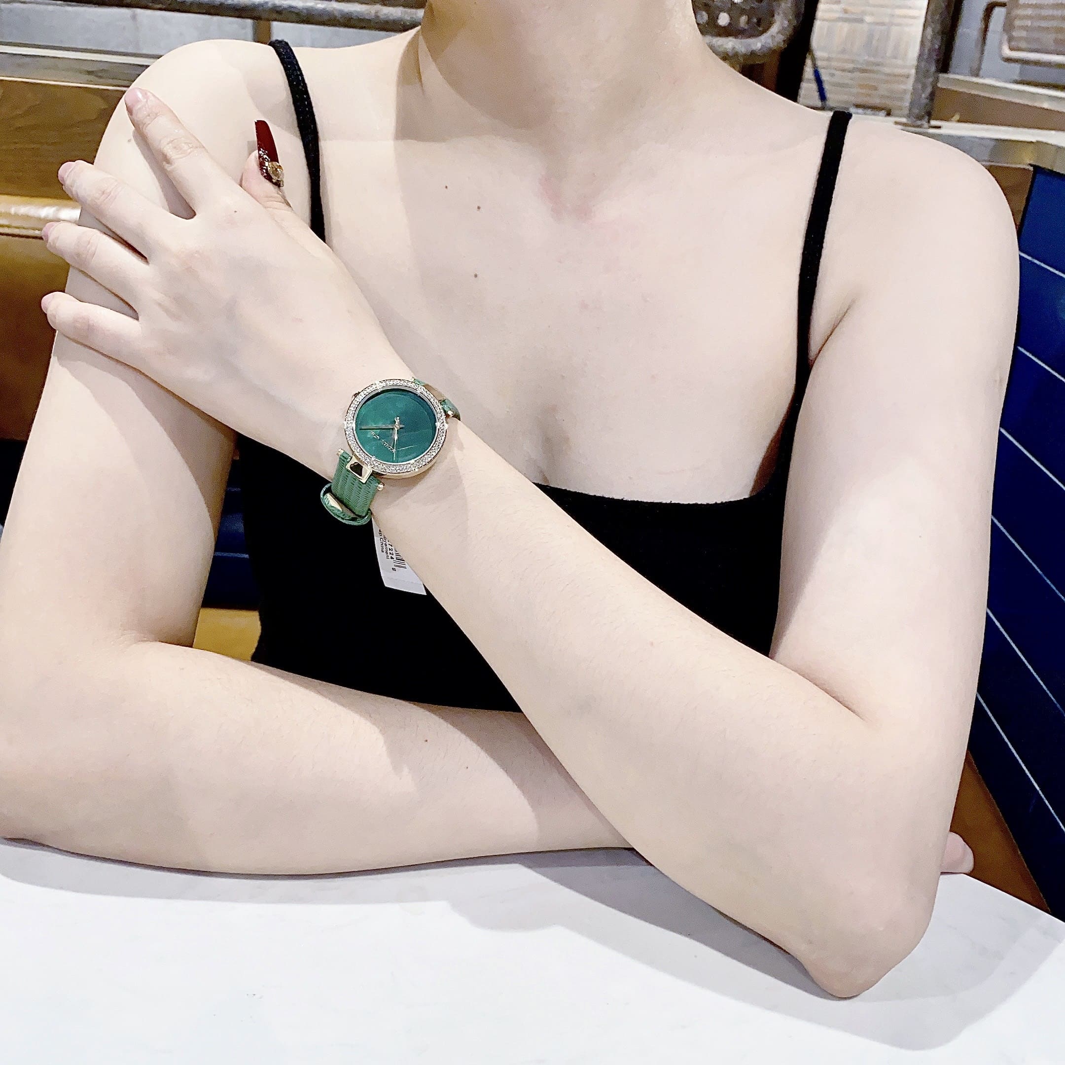 Đồng Hồ Michael Kors Parker Mini |Nữ Giới |Đính Đá |Dây Da Xanh Lá |Máy Pin (Quartz) |Size 33mm |donghogiatot.vn