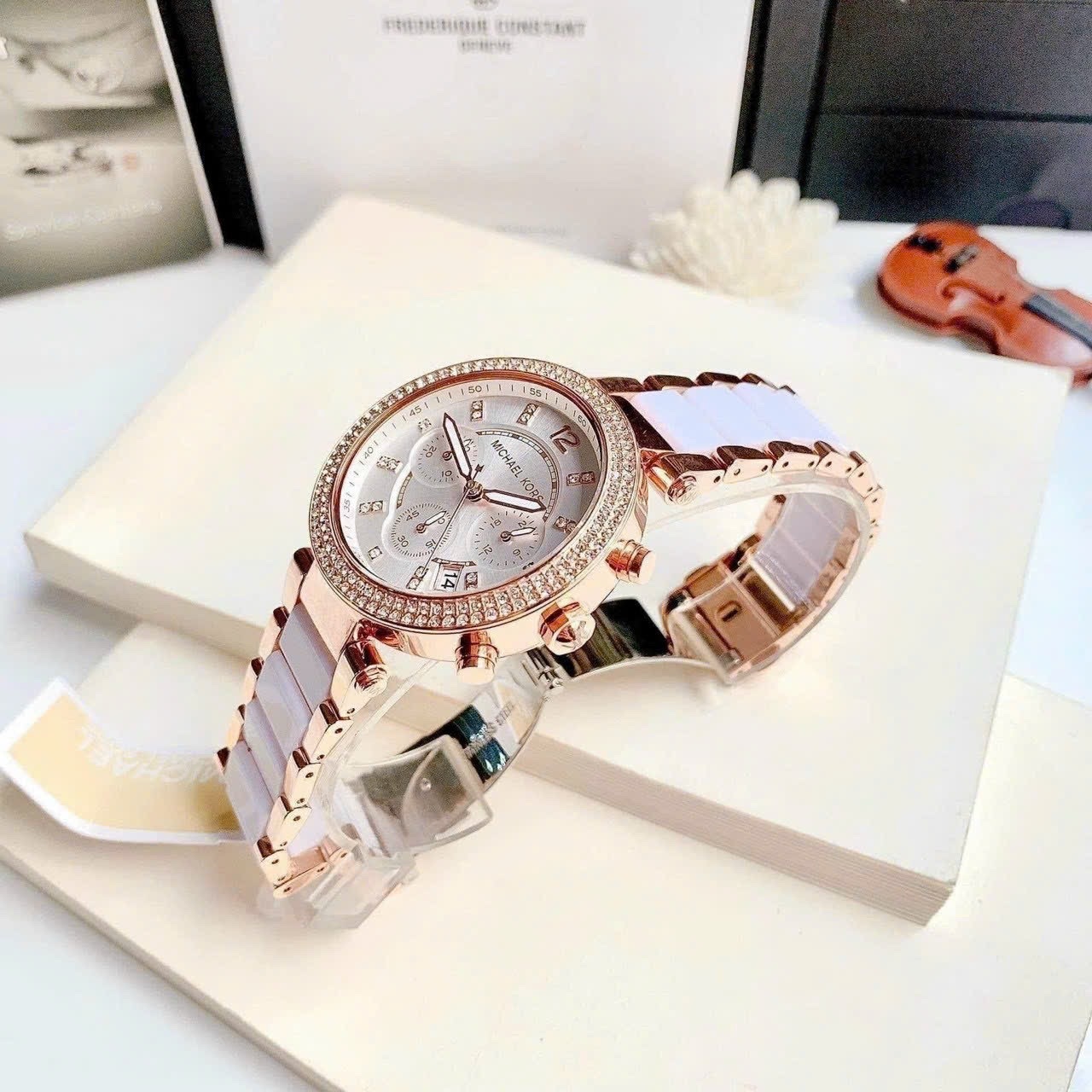 Đồng Hồ Michael Kors Parker |Nữ Giới |Rose Gold |Dây Kim Loại Mix Acetate Trắng |Máy Pin (Quartz) |Size 39mm |donghogiatot.vn
