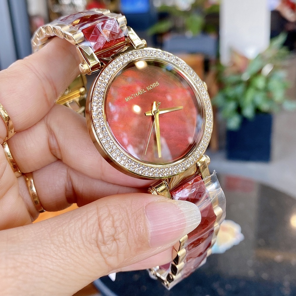 Đồng Hồ Michael Kors Parker |Nữ Giới |Vàng Gold |Dây Kim Loại Mix Acetate Đỏ |Máy Pin (Quartz) |Size 39mm |donghogiatot.vn