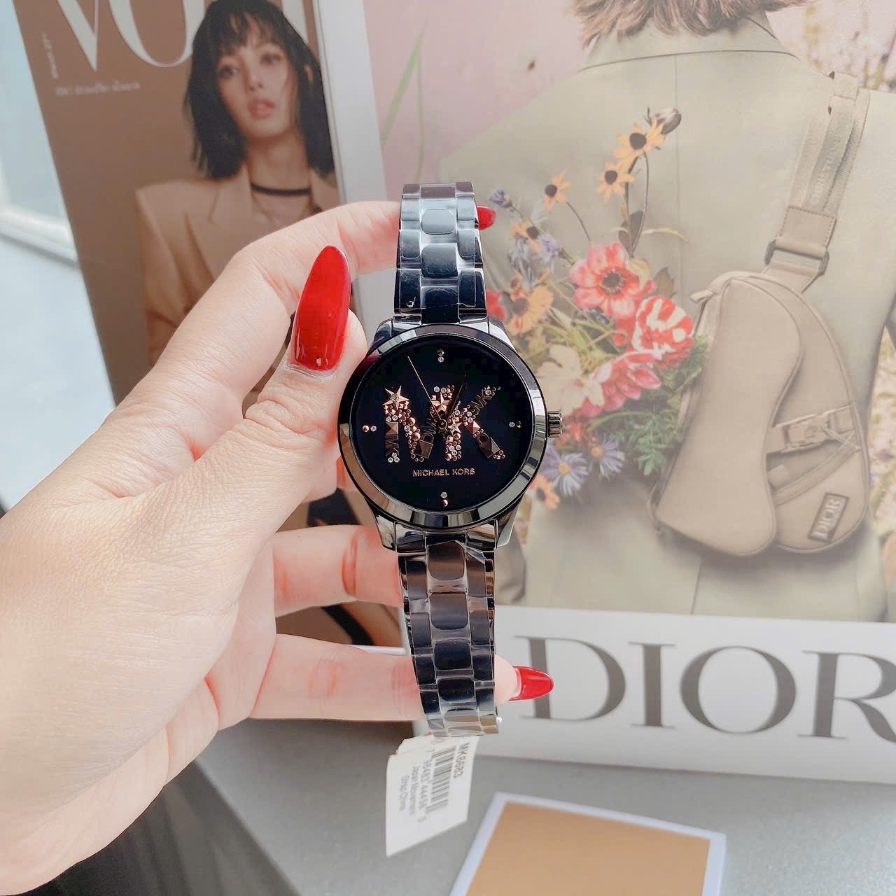 Đồng Hồ Michael Kors Runway |Nữ Giới |Đính Đá |Dây Kim Loại Full Đen |Máy Pin (Quartz) |Size 38mm |donghogiatot.vn