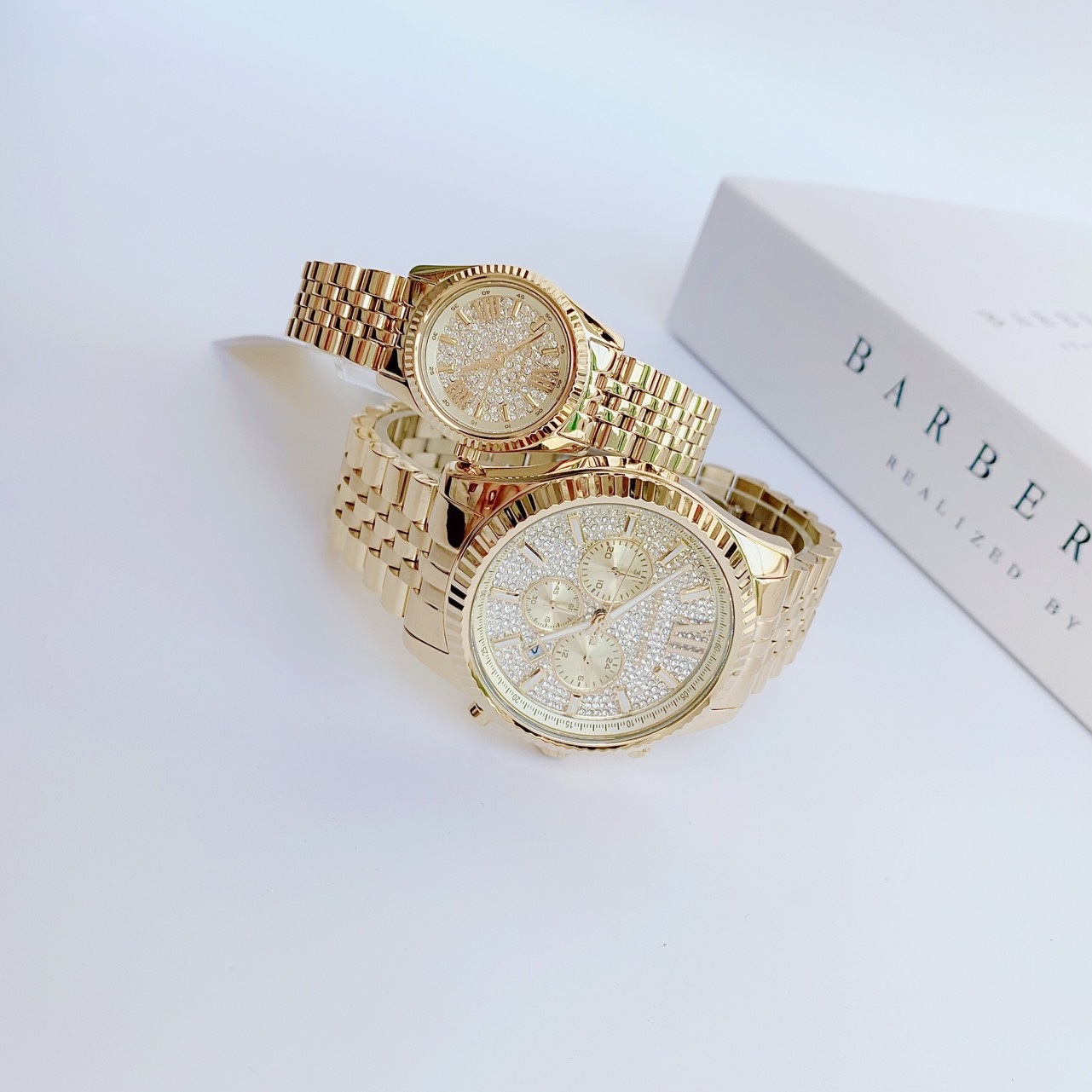 Đồng Hồ Michael Kors Lexington |Cặp Đôi |Mặt Full Đá |Dây Kim Loại Vàng Gold |Máy Pin (Quartz) |Size 44x22mm |donghogiatot.vn
