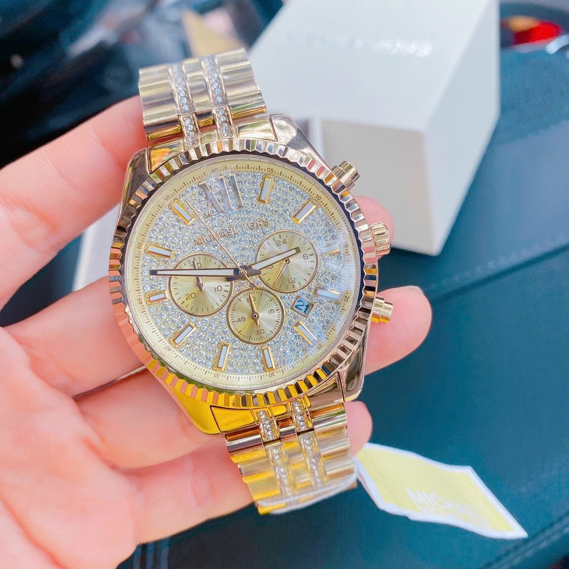 Đồng Hồ Michael Kors Lexington |Nam Giới |Mặt Full Đá |Dây Kim Loại Vàng Gold |Máy Pin (Quartz) |Size 44mm |donghogiatot.vn