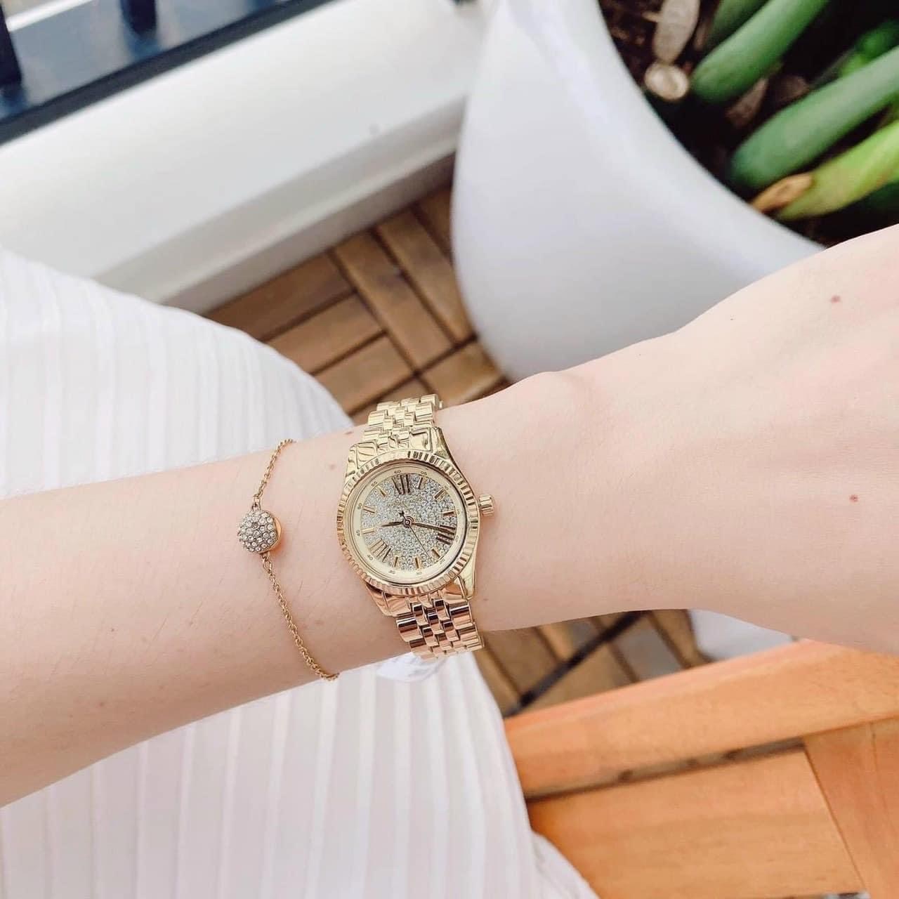 Đồng Hồ Michael Kors Lexington |Nữ Giới |Mặt Full Đá |Dây Kim Loại Vàng Gold |Máy Pin (Quartz) |Size 22mm |donghogiatot.vn