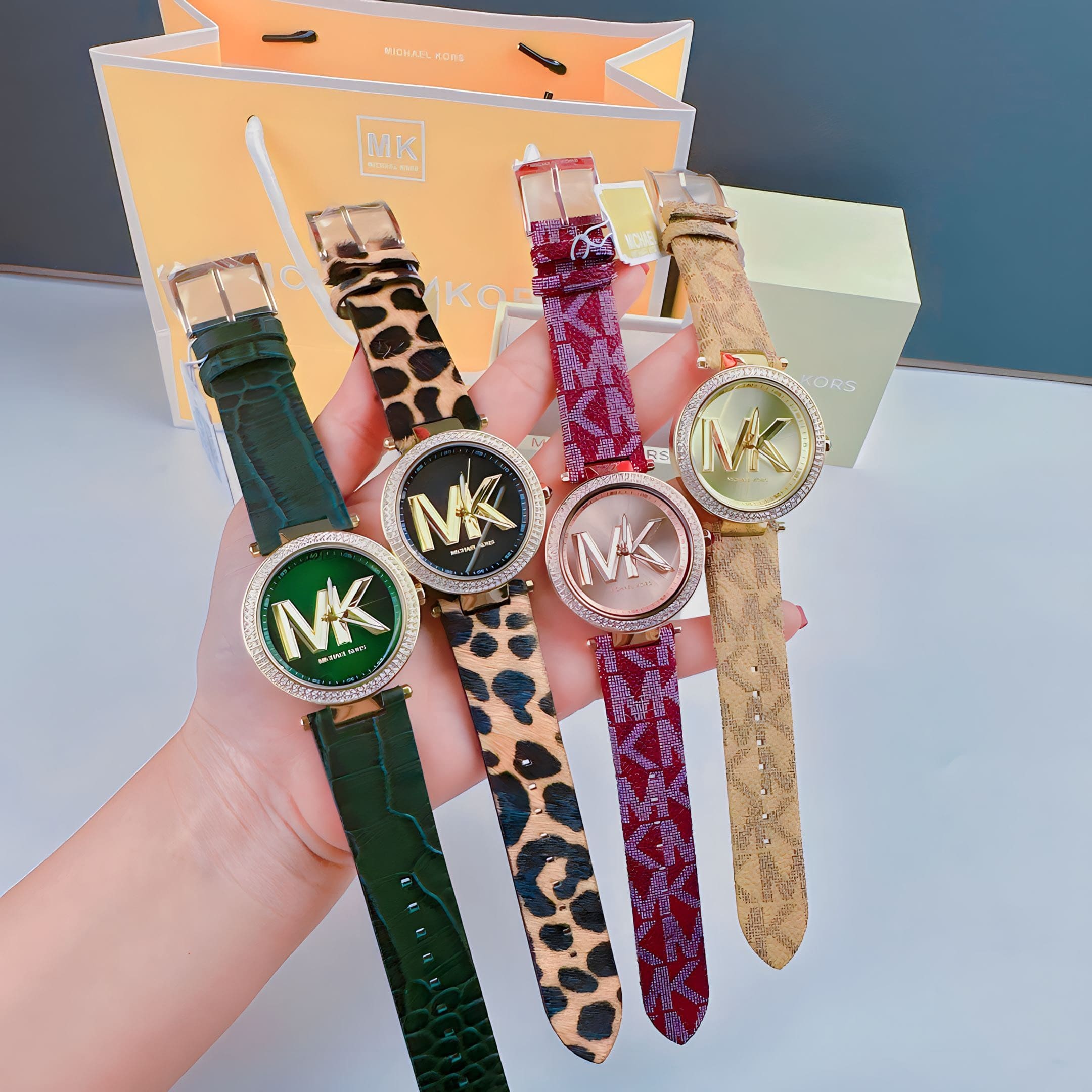 Đồng Hồ Michael Kors Parker |Nữ Giới |Vàng Gold |Dây Da Nâu |Máy Pin (Quartz) |Size 39mm |donghogiatot.vn