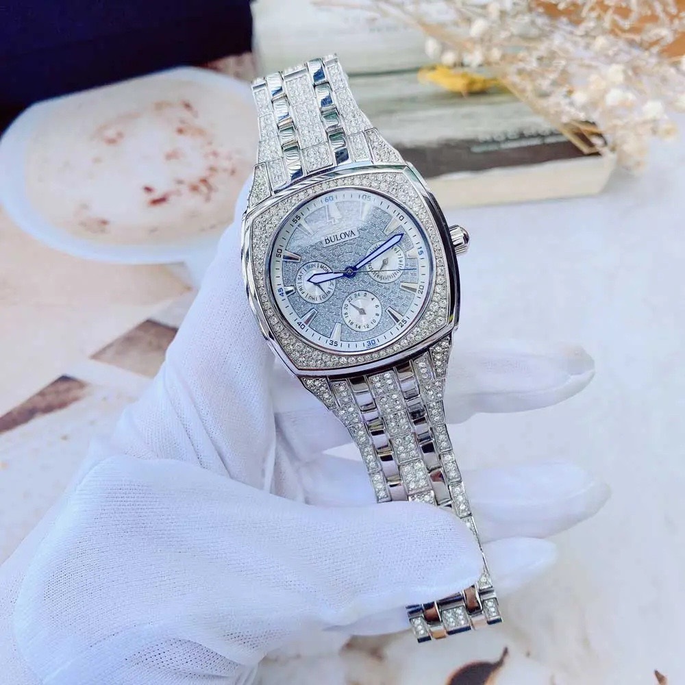 Đồng Hồ Bulova Phantom |Nam Giới |Mặt Vuông |6 Kim |Dây Kim Loại Silver |Máy Pin (Quartz) |Size 40mm |donghogiatot.vn