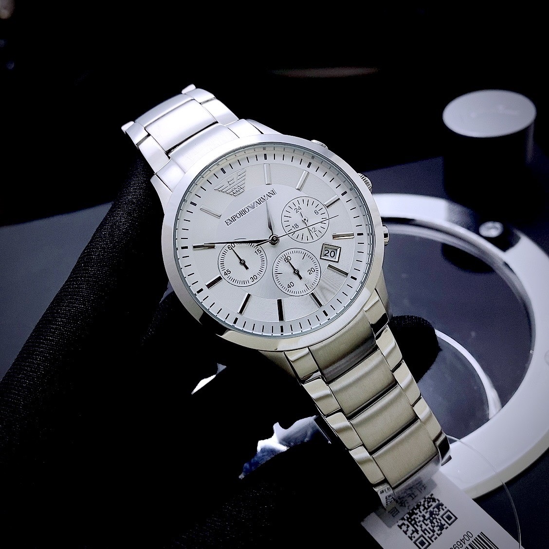 Đồng Hồ Emporio Armani Mặt Tròn Mặt Trắng |Nam Giới |Dây Kim Loại |Máy Pin (Quartz) |Size 42mm |Donghogiatot.vn