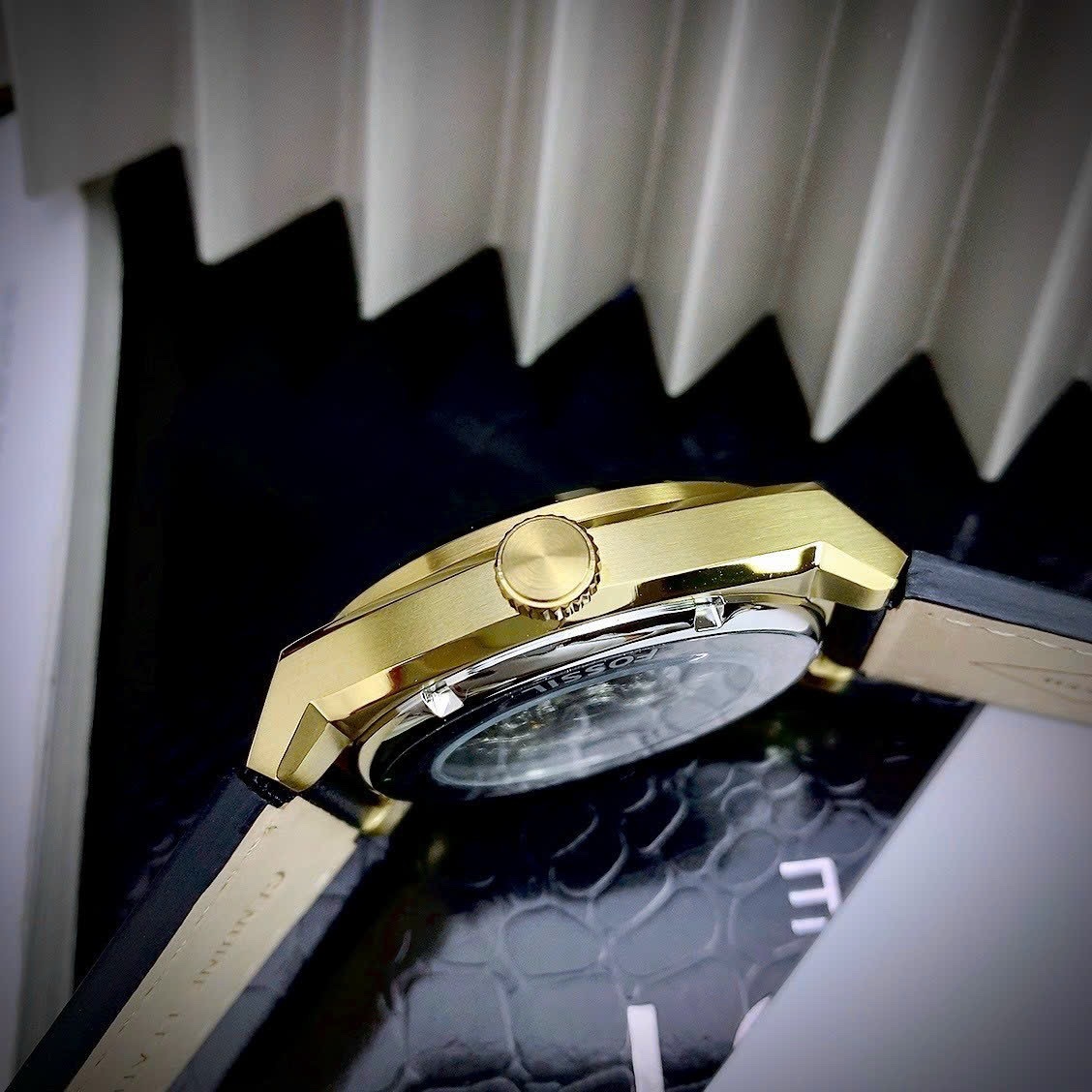 Đồng Hồ Fossil Everett |Nam Giới |Mặt Vàng Gold |Dây Da |Máy Lộ Cơ (Automatic) |Donghogiatot.vn