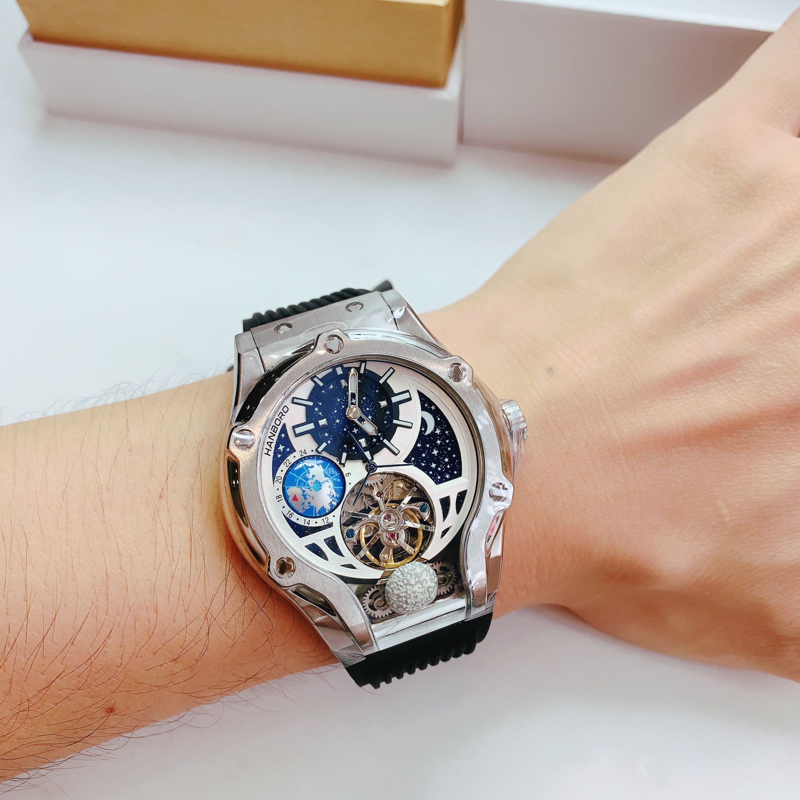 Đồng Hồ Hanboro Tourbillon |Trắng Silver |Nam Giới |Dây Cao Su |Máy Cơ (Automatic) |Size 42x52mm |Donghogiatot.vn