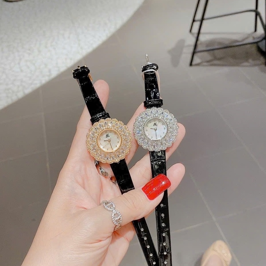 Đồng Hồ Allien Kevin Bông Hoa Pha Lê |Vàng Gold |Nữ Giới |Dây Da Đen |Máy Pin (Quartz) |Donghogiatot.vn