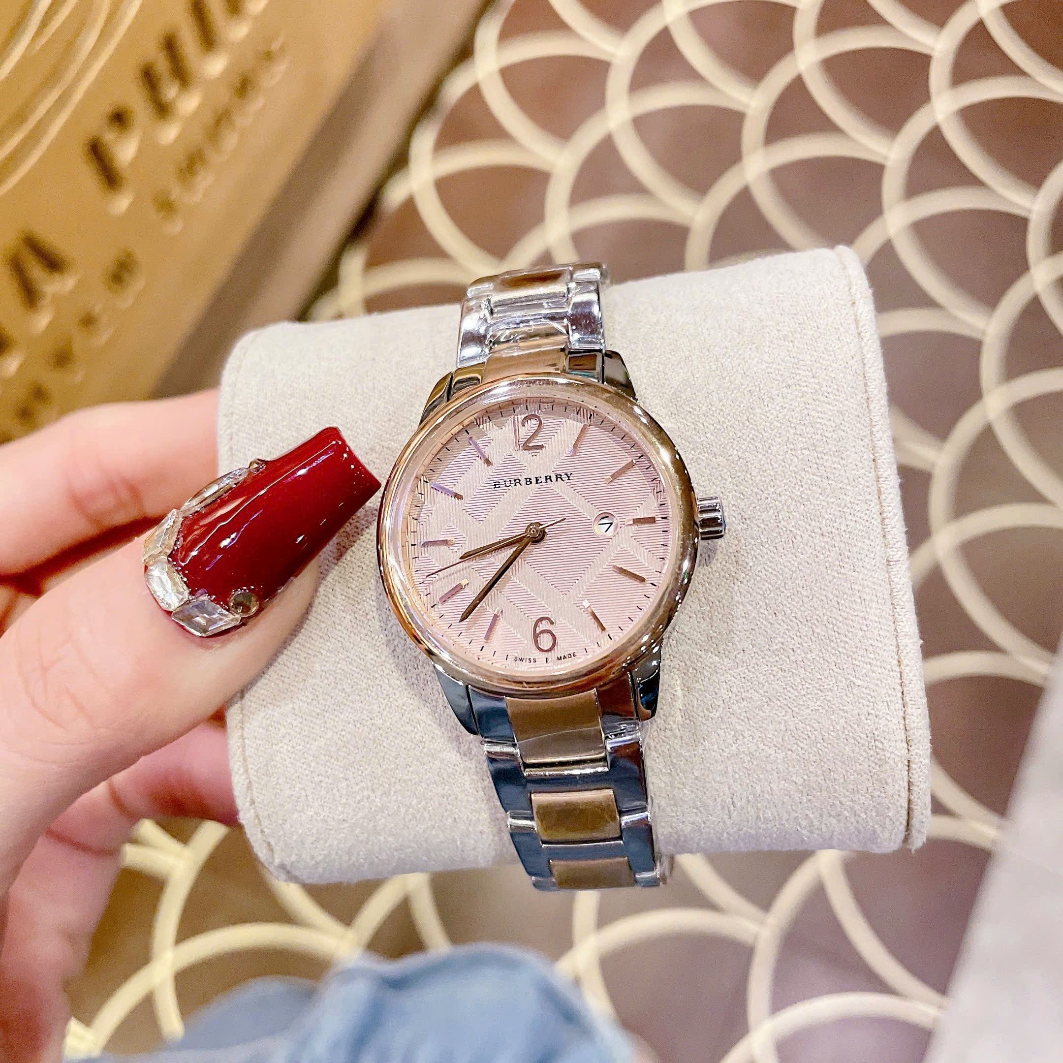 Đồng Hồ Burberry The Classic Round |Nữ Giới |Dây Kim Loại Demi Rose Gold |Máy Pin (Quartz) |Size 32mm |donghogiatot.vn