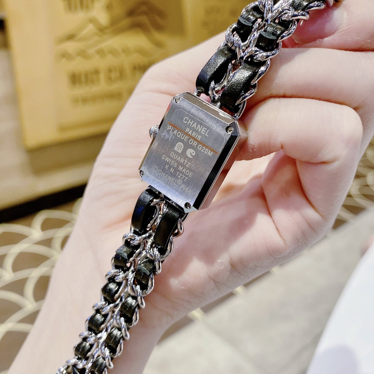 Đồng Hồ Chanel Premiere Chain |Nữ Giới |Dây Kim Loại |Mặt Chữ Nhật |Máy Pin (Quartz) |Donghogiatot.vn