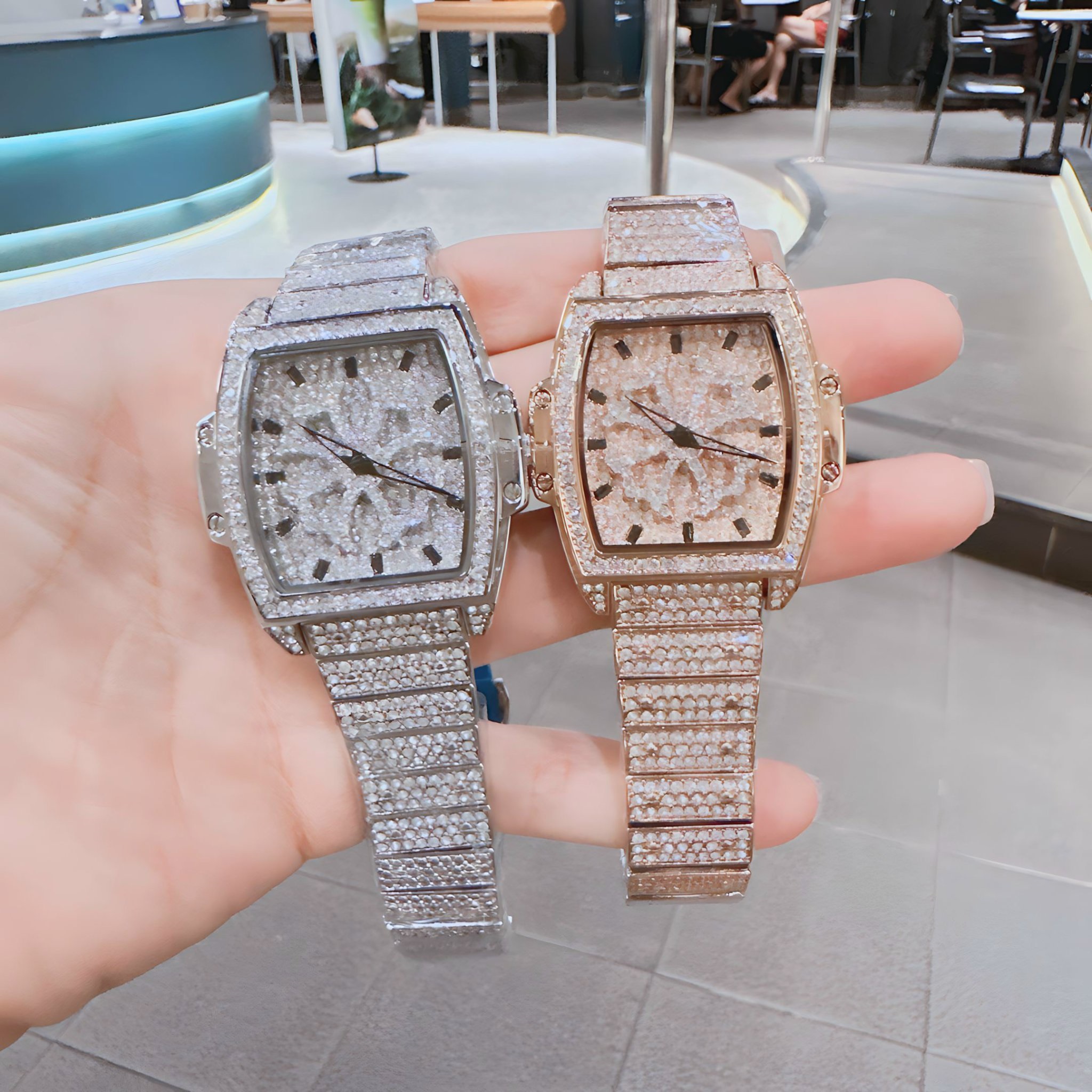 Đồng Hồ Chopard Mặt Xoay |Nữ Giới |Full Đá Rose Gold |Mặt Chữ Nhật |Máy Pin (Quartz) |Donghogiatot.vn