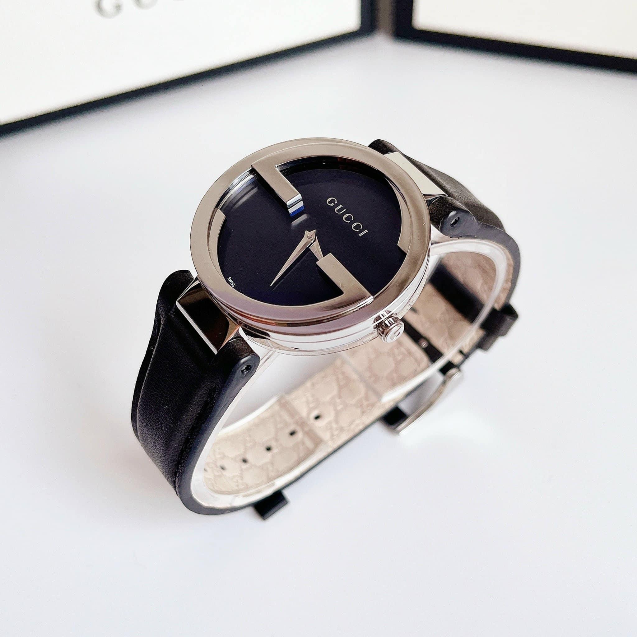 Đồng Hồ Gucci Interlocking |Nữ Giới |Mặt Tròn |Mặt Đen |Dây Da Đen |Máy Pin (Quartz) |Donghogiatot.vn
