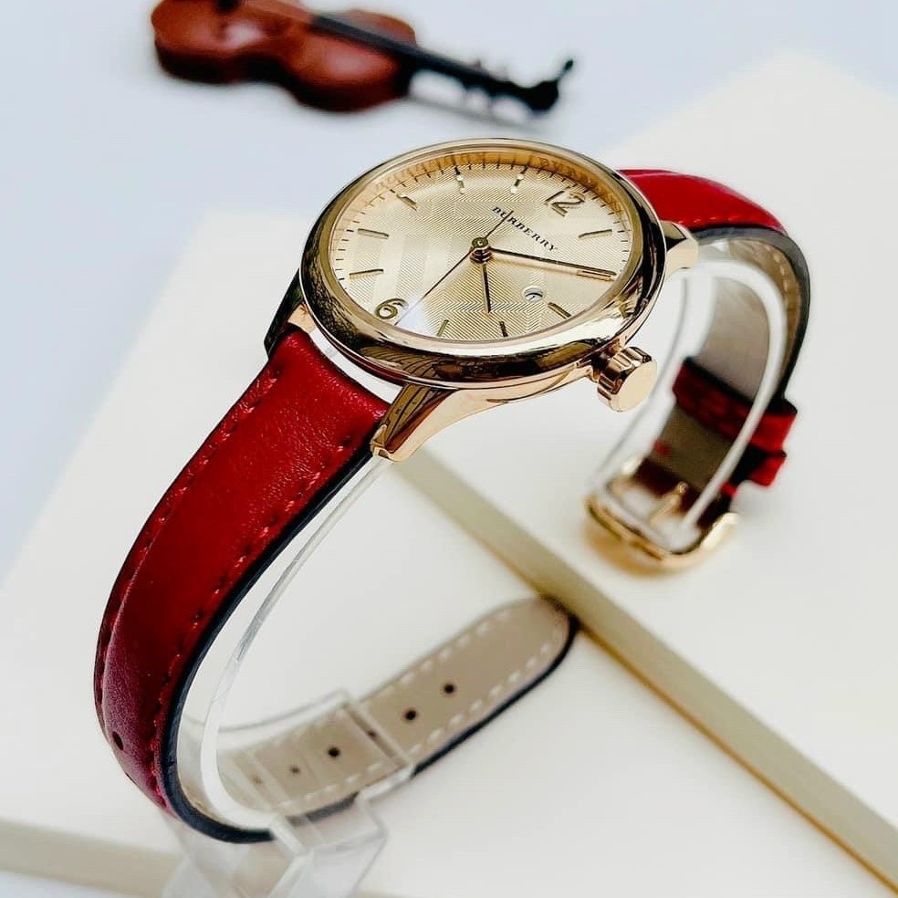 Đồng Hồ Burberry The Classic Round |Nữ Giới |Vàng Gold |Dây Da Đỏ |Máy Pin (Quartz) |Size 32mm |donghogiatot.vn
