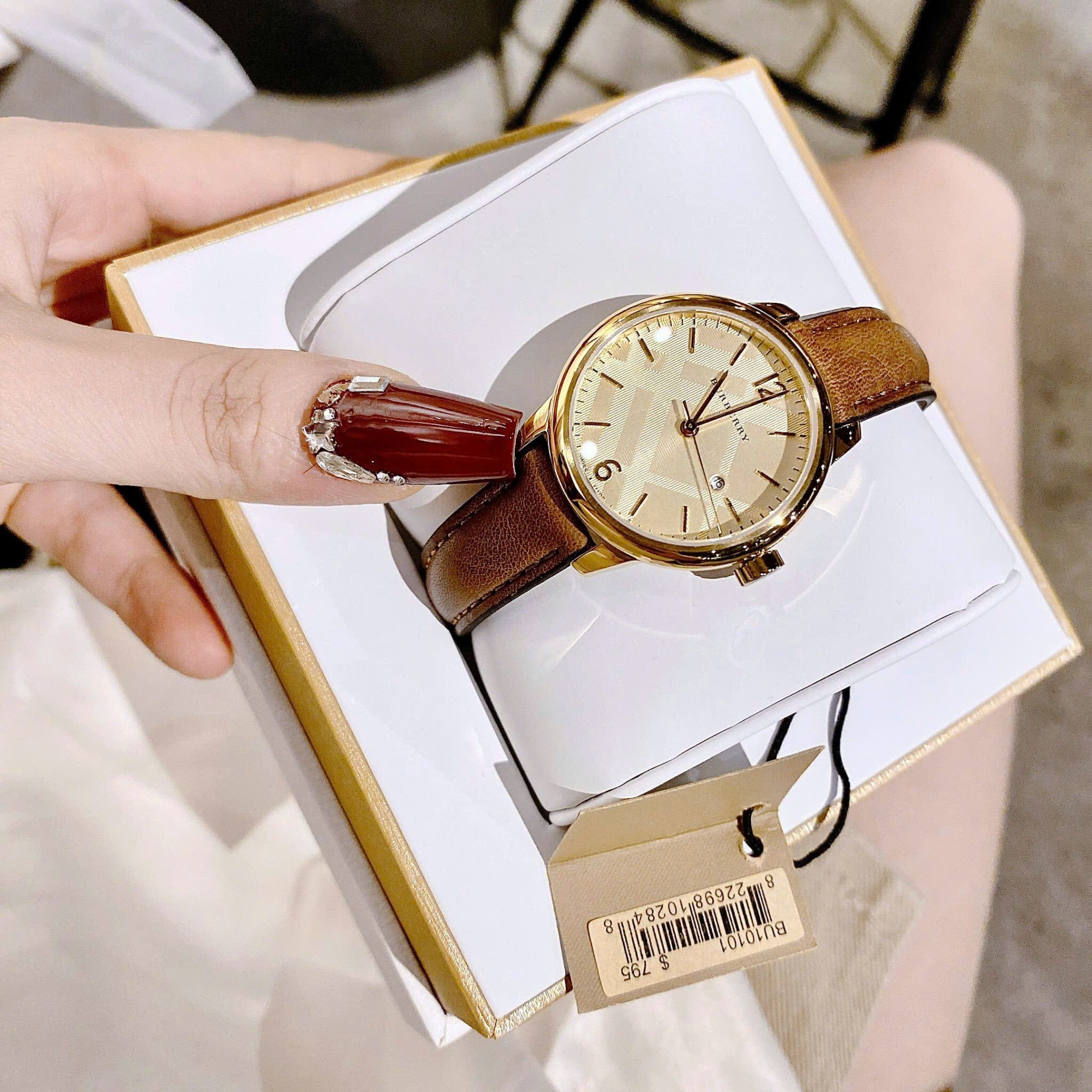 Đồng Hồ Burberry The Classic Round |Nữ Giới |Vàng Gold |Dây Da Nâu |Máy Pin (Quartz) |Size 32mm |donghogiatot.vn