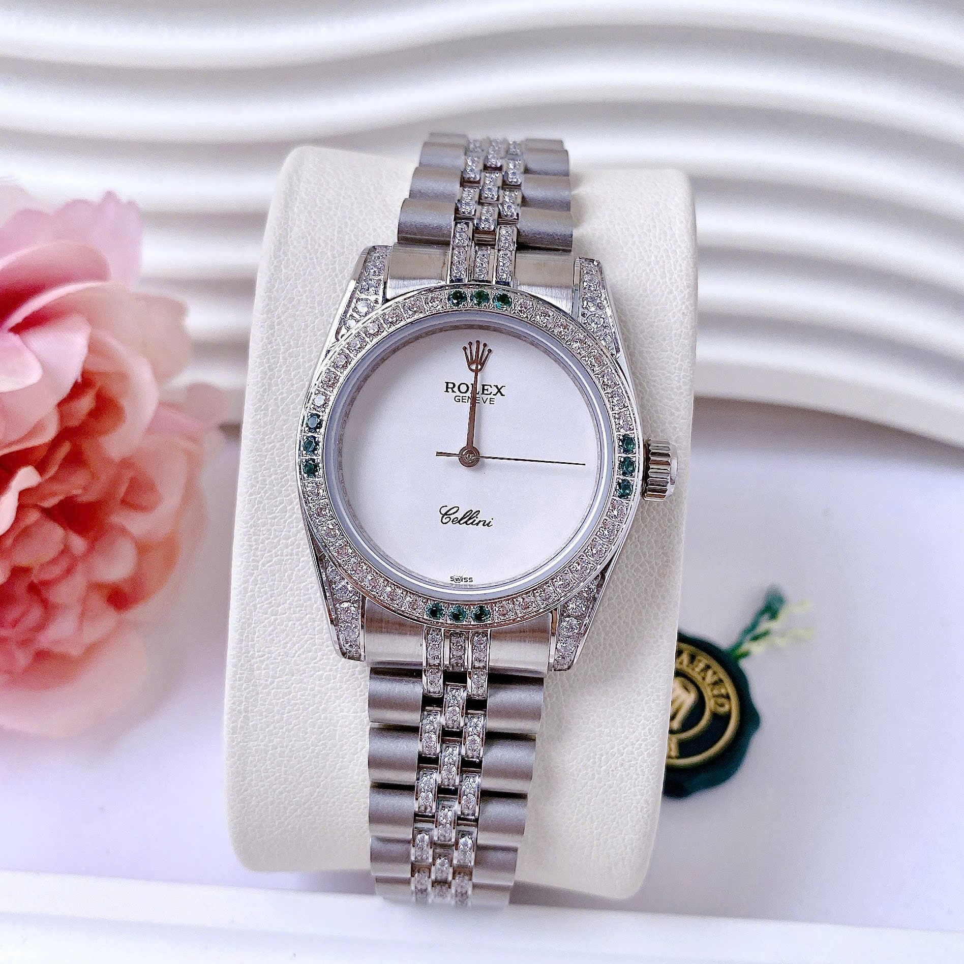 Đồng Hồ Rolex Cellini |Nữ Giới |Mặt Tròn Trắng |Đính Đá |Dây Kim Loại Silver |Máy Pin (Máy Quartz) |Size 34mm |donghogiatot.vn