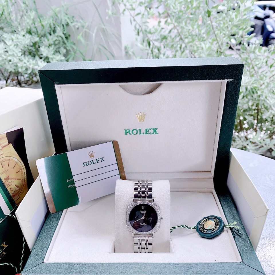 Đồng Hồ Rolex Cellini |Nữ Giới |Mặt Vuông Đen |Đính Đá |Dây Kim Loại |Máy Pin (Máy Quartz) |Size 33mm |donghogiatot.vn