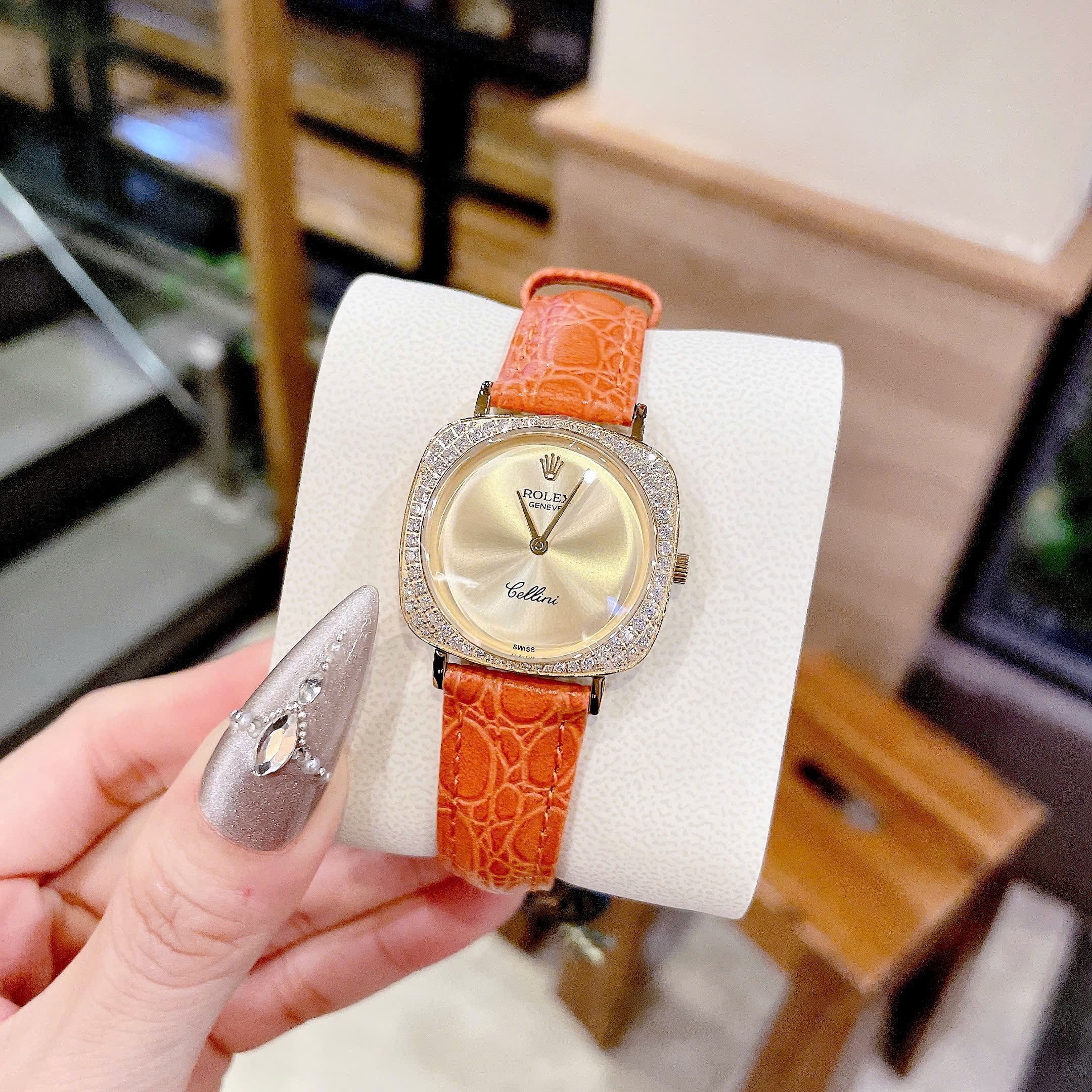 Đồng Hồ Rolex Cellini |Nữ Giới |Mặt Vuông |Vàng Gold |Dây Da Cam |Máy Pin (Máy Quartz) |Size 33mm |donghogiatot.vn