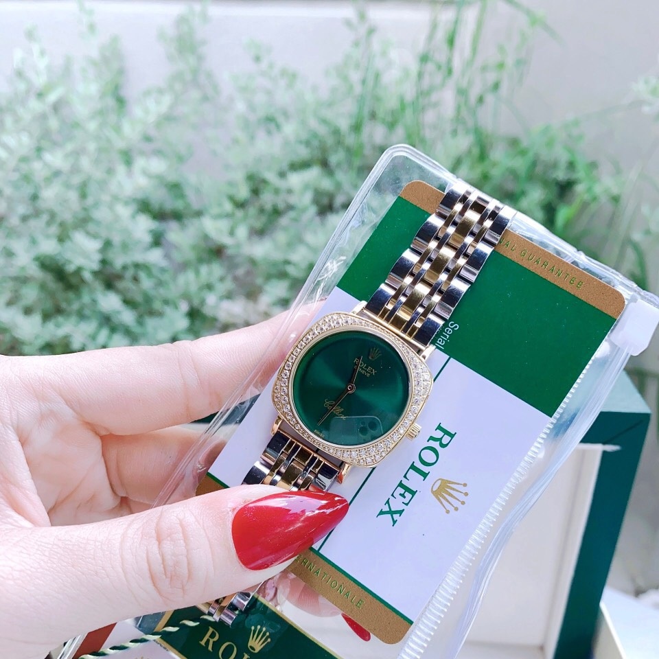 Đồng Hồ Rolex Cellini |Nữ Giới |Mặt Vuông |Xanh Lá |Dây Kim Loại Demi Vàng |Máy Pin (Máy Quartz) |Size 33mm |donghogiatot.vn