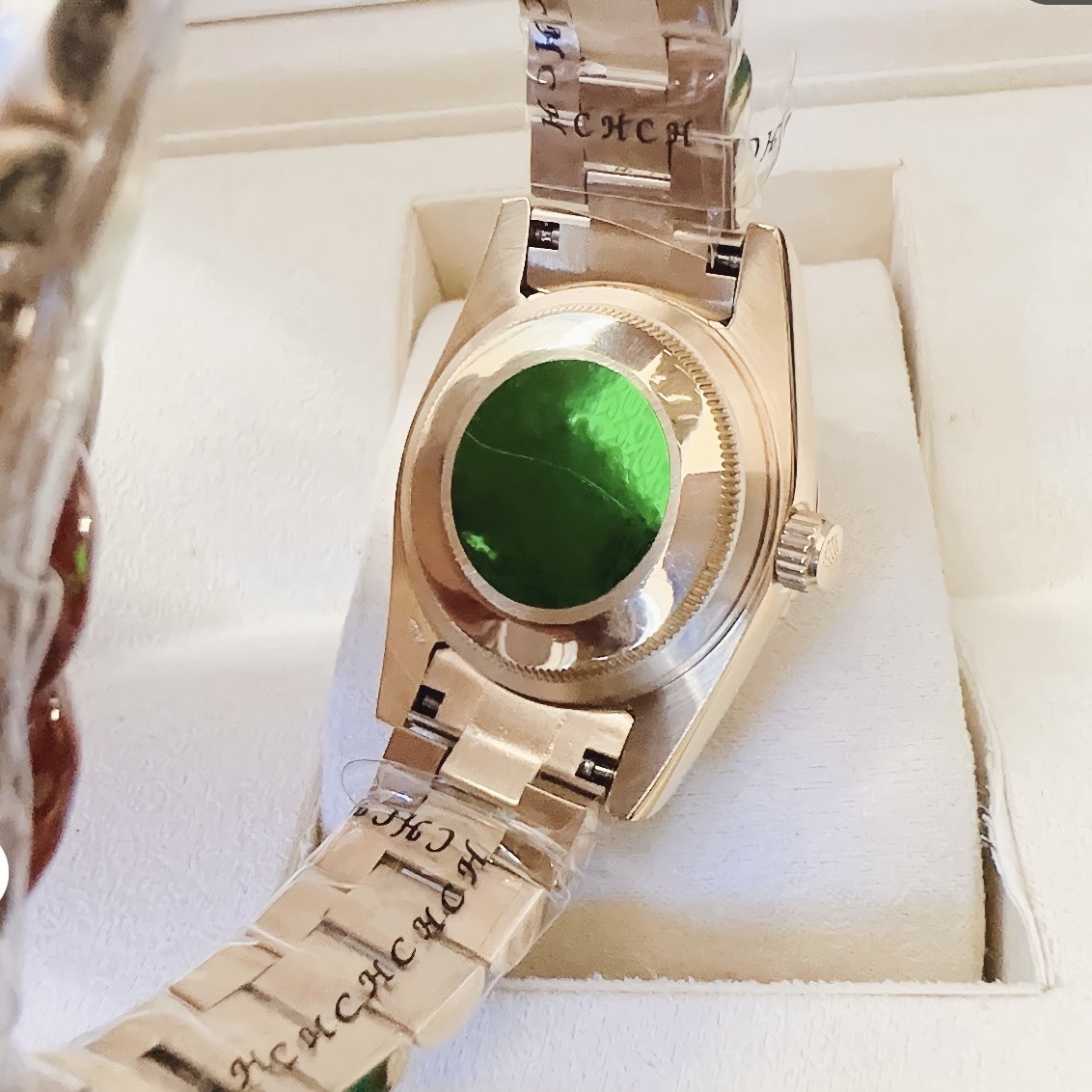 Đồng Hồ Rolex Niềng Khía |Cặp Đôi |Mặt Đen |Dây Kim Loại Vàng Gold |Máy Pin (Máy Quartz) |Size 41x31mm |donghogiatot.vn