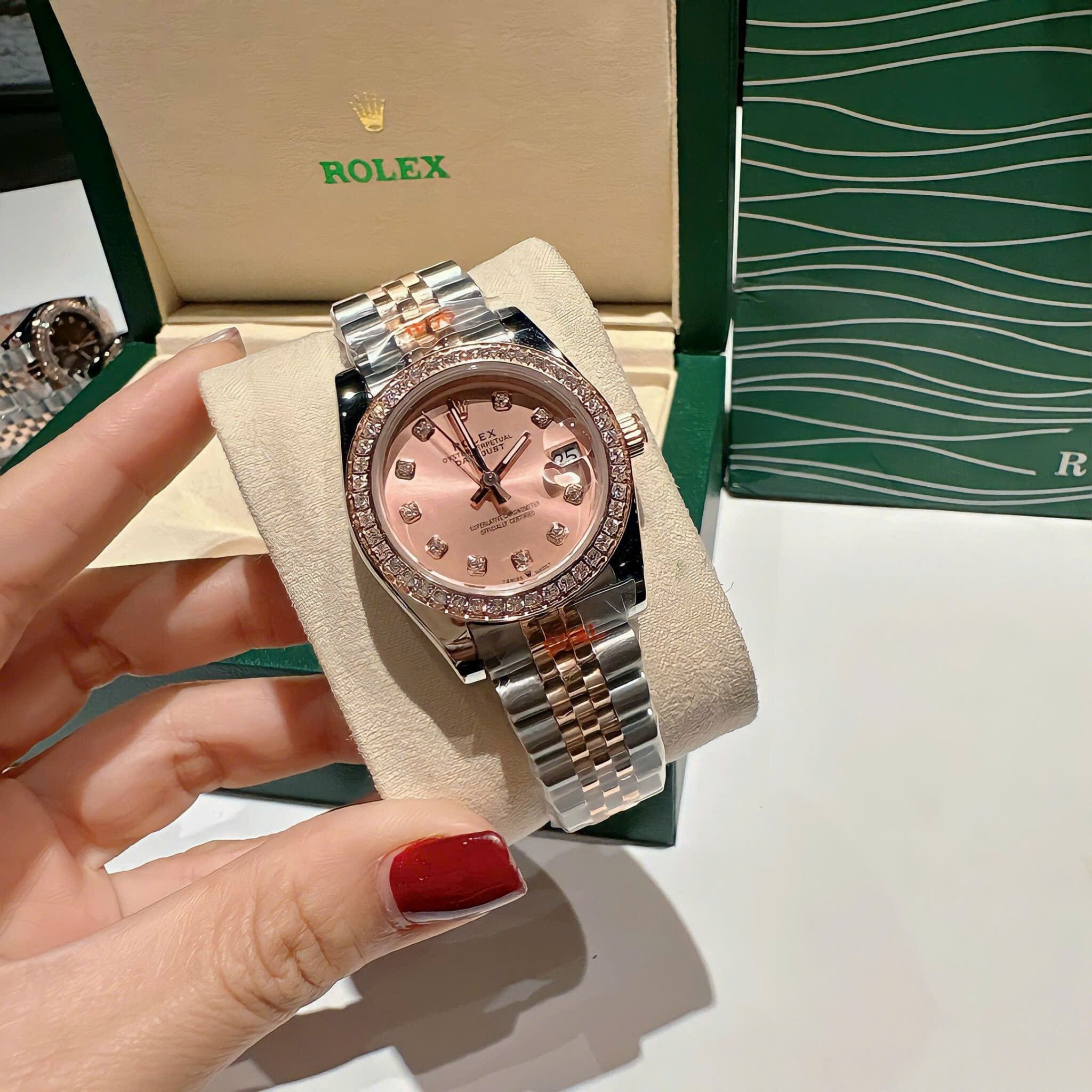 Đồng Hồ Rolex Đính Đá |Nữ Giới |Mặt Hồng |Dây Kim Loại Demi Rose Gold |Máy Pin (Máy Quartz) |Size 31mm |donghogiatot.vn
