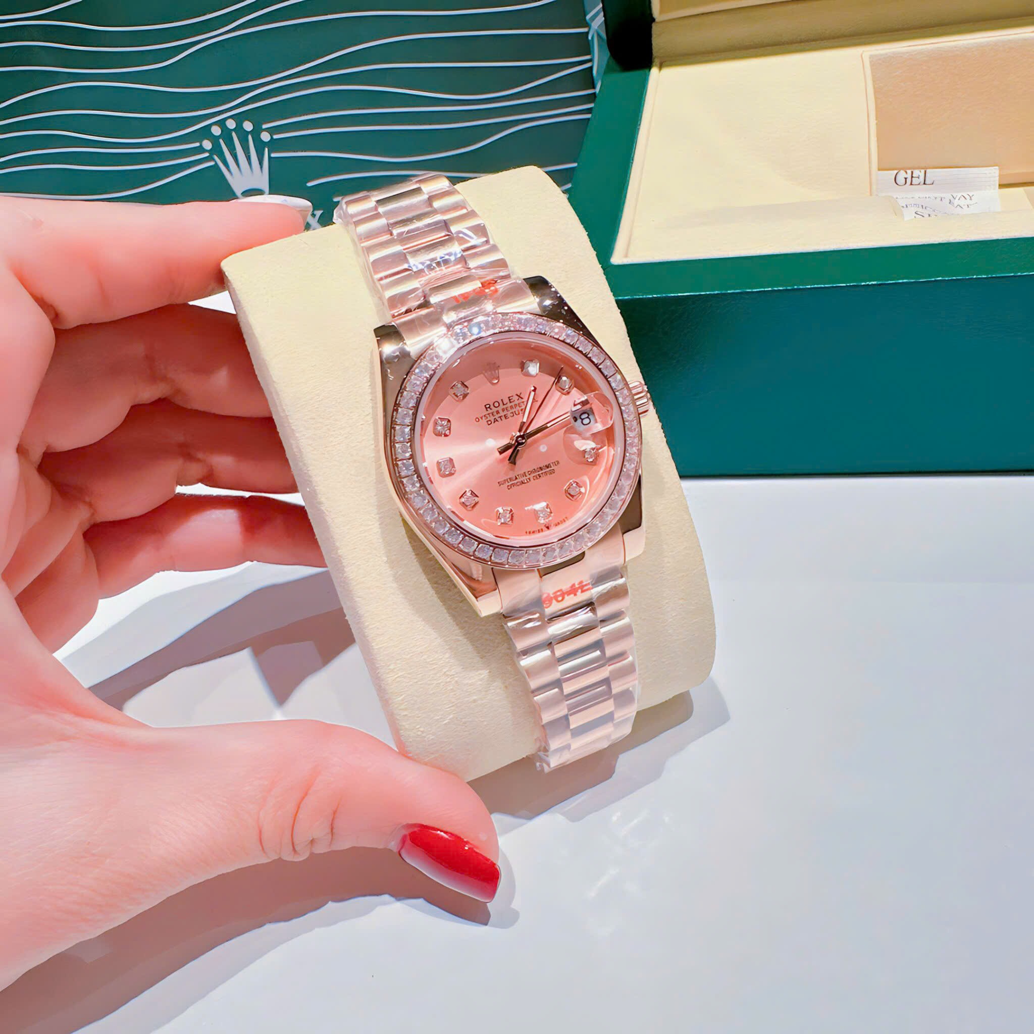 Đồng Hồ Rolex Đính Đá |Nữ Giới |Mặt Hồng |Dây Kim Loại Rose Gold |Máy Pin (Máy Quartz) |Size 31mm |donghogiatot.vn