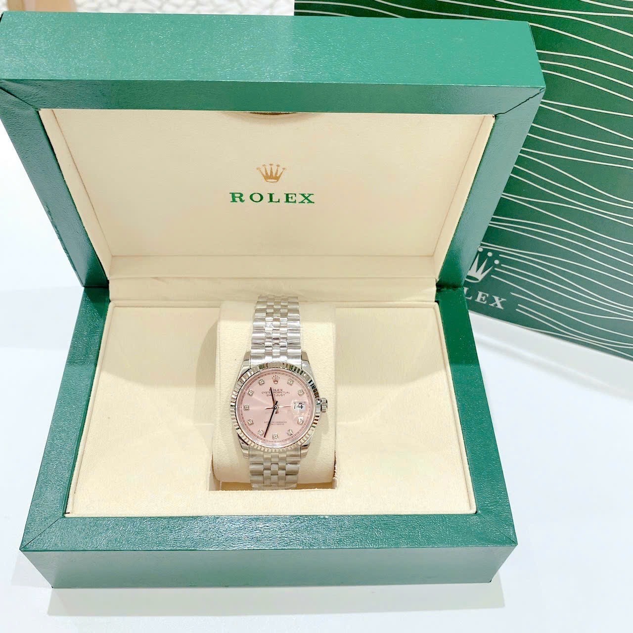 Đồng Hồ Rolex Niềng Khía |Nữ Giới |Mặt Hồng |Dây Kim Loại Silver |Máy Cơ (Automatic) |Size 36mm |donghogiatot.vn