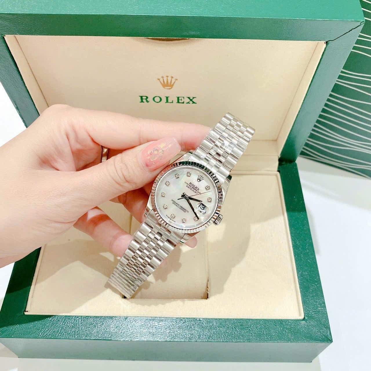 Đồng Hồ Rolex Niềng Khía |Nữ Giới |Mặt Trắng |Dây Kim Loại Silver |Máy Cơ (Automatic) |Size 36mm |donghogiatot.vn