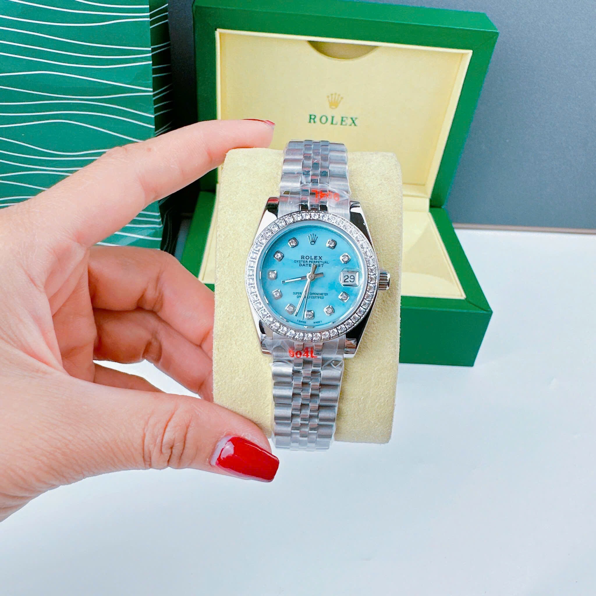 Đồng Hồ Rolex Đính Đá |Nữ Giới |Mặt Xanh Da Trời |Dây Kim Loại Silver |Máy Pin (Máy Quartz) |Size 31mm |donghogiatot.vn